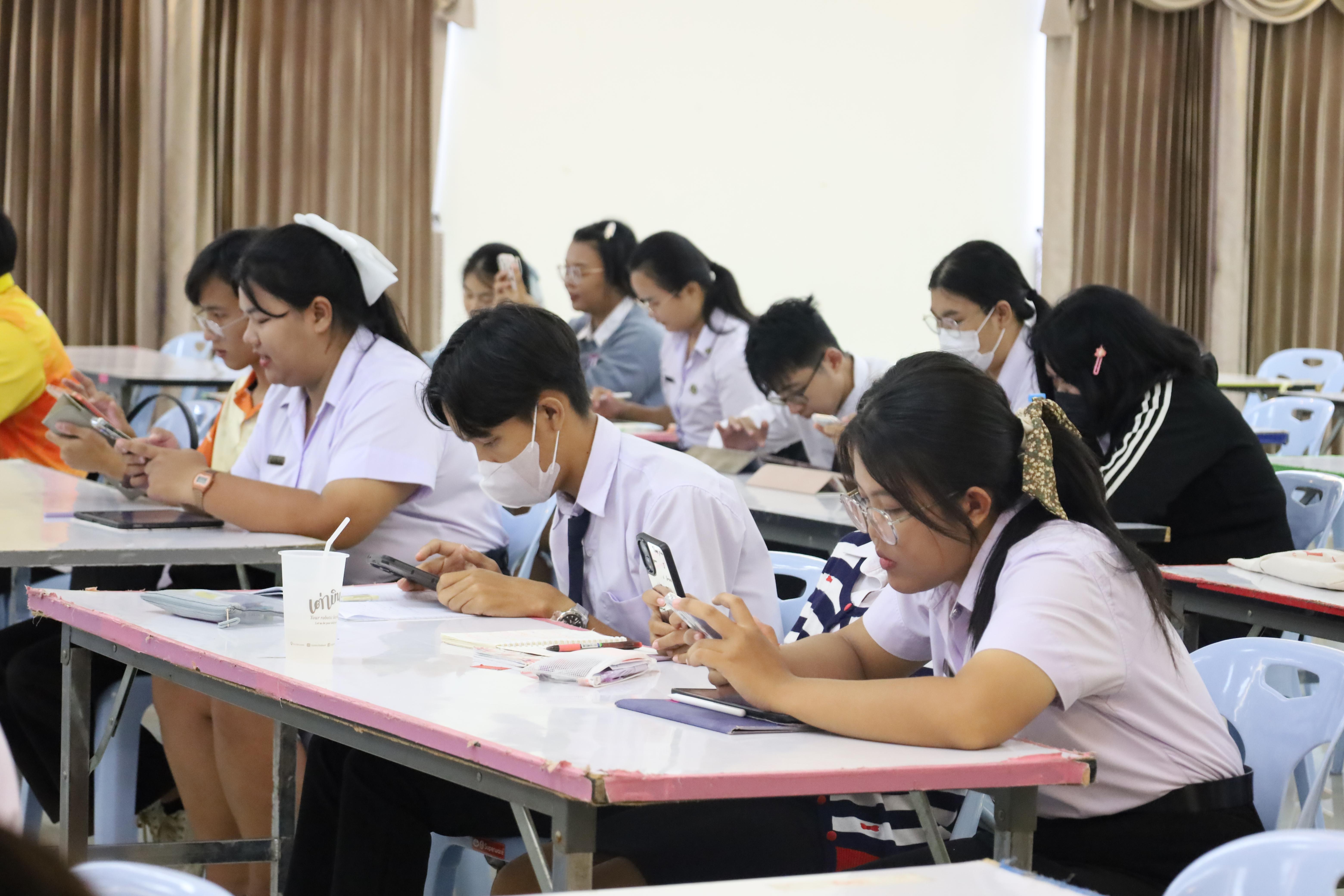 38. กิจกรรมเตรียมความพร้อมก่อนสอบใบประกอบวิชาชีพครู