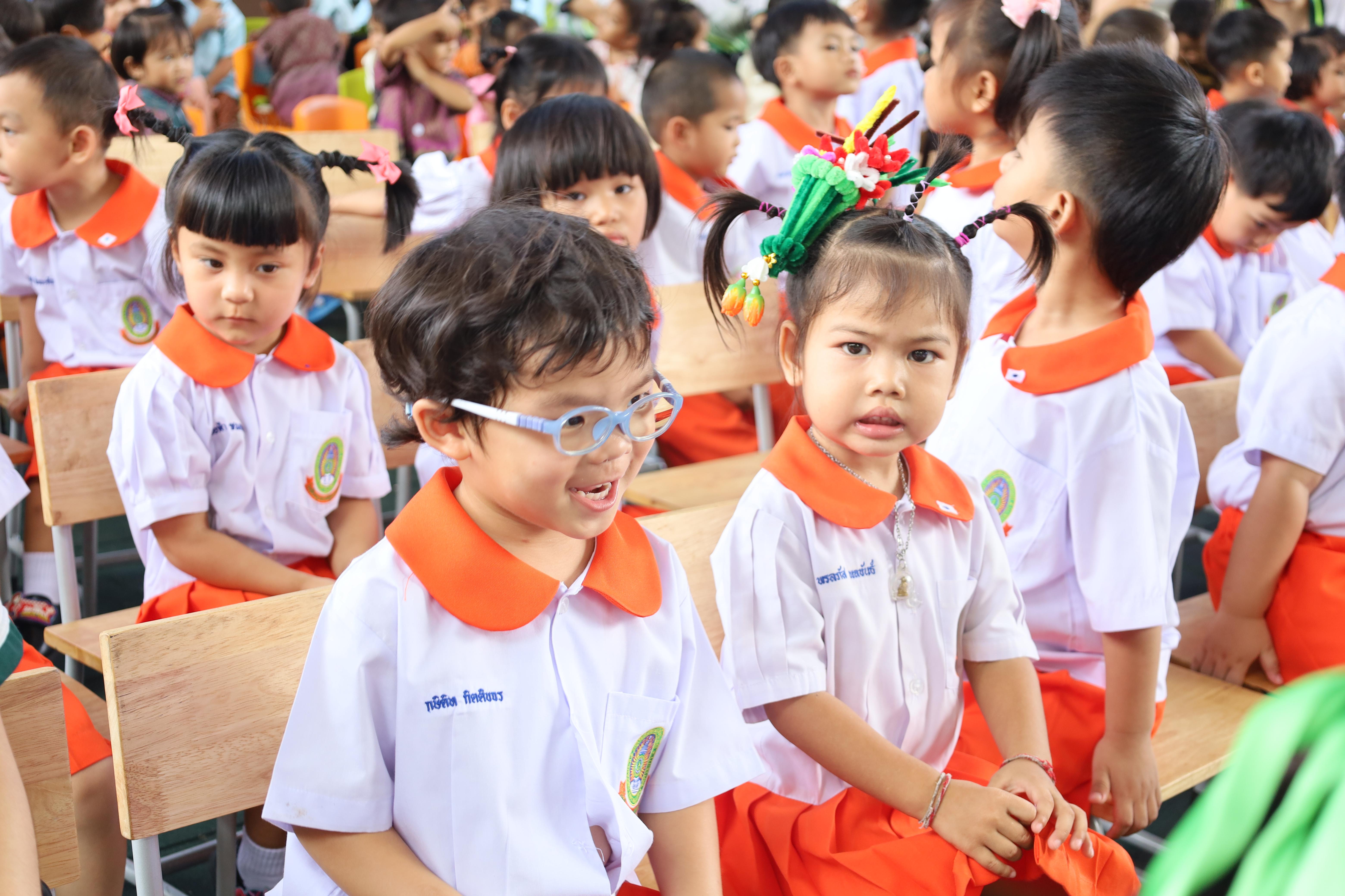 100. กิจกรรมไหว้ครูโรงเรียนอนุบาลราชภัฏกำแพงเพชร ประจำปีงบประมาณ2568