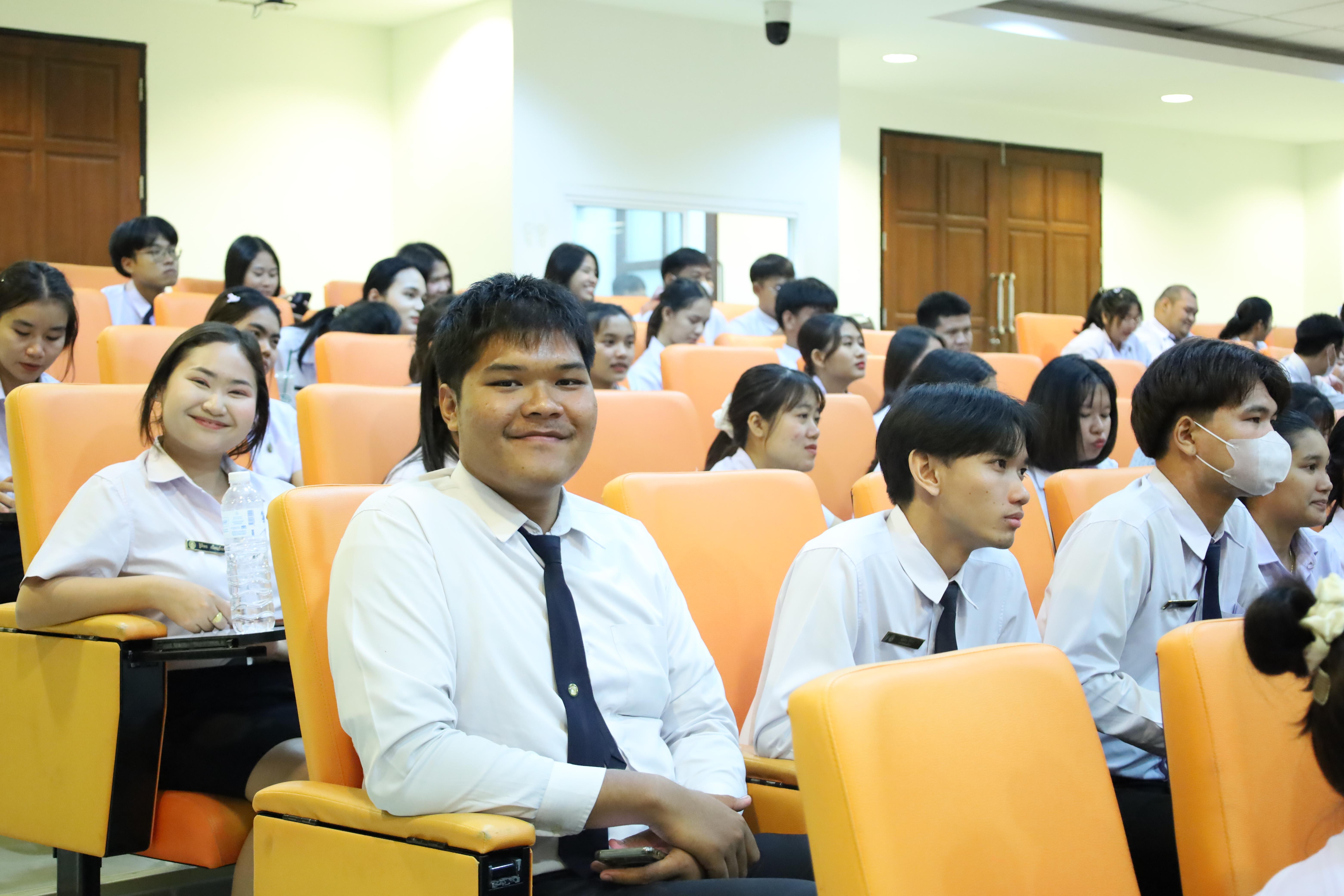 62. กิจกรรมปฐมนิเทศเตรียมความพร้อม นักศึกษาโปรแกรมวิชาสังคมศึกษา ปีการศึกษา2568 และแนะนำหลักสูตร