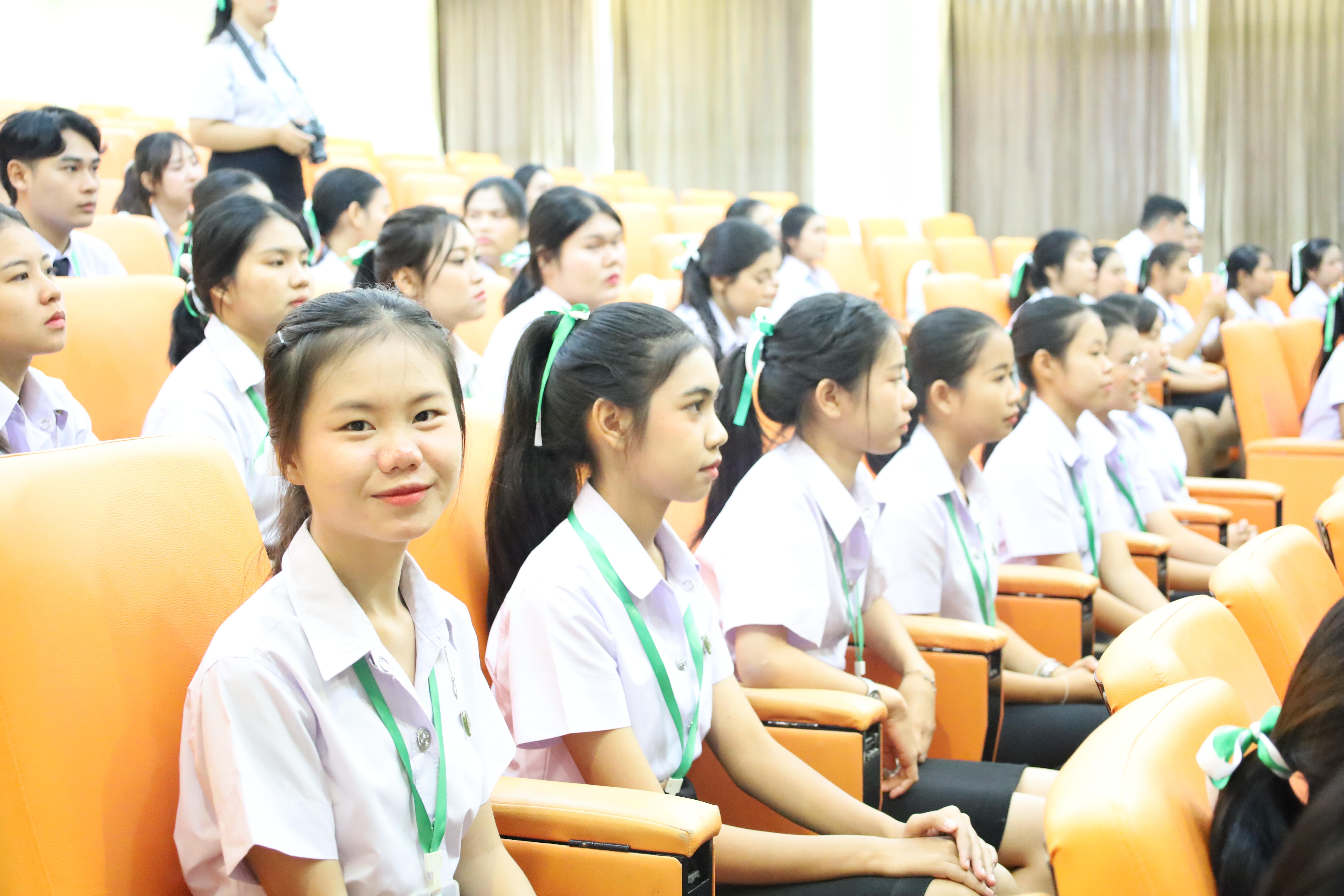30. โครงการเตรียมความพร้อมนักศึกษาใหม่โปรแกรมวิชาภาษาไทย ปีการศึกษา2568