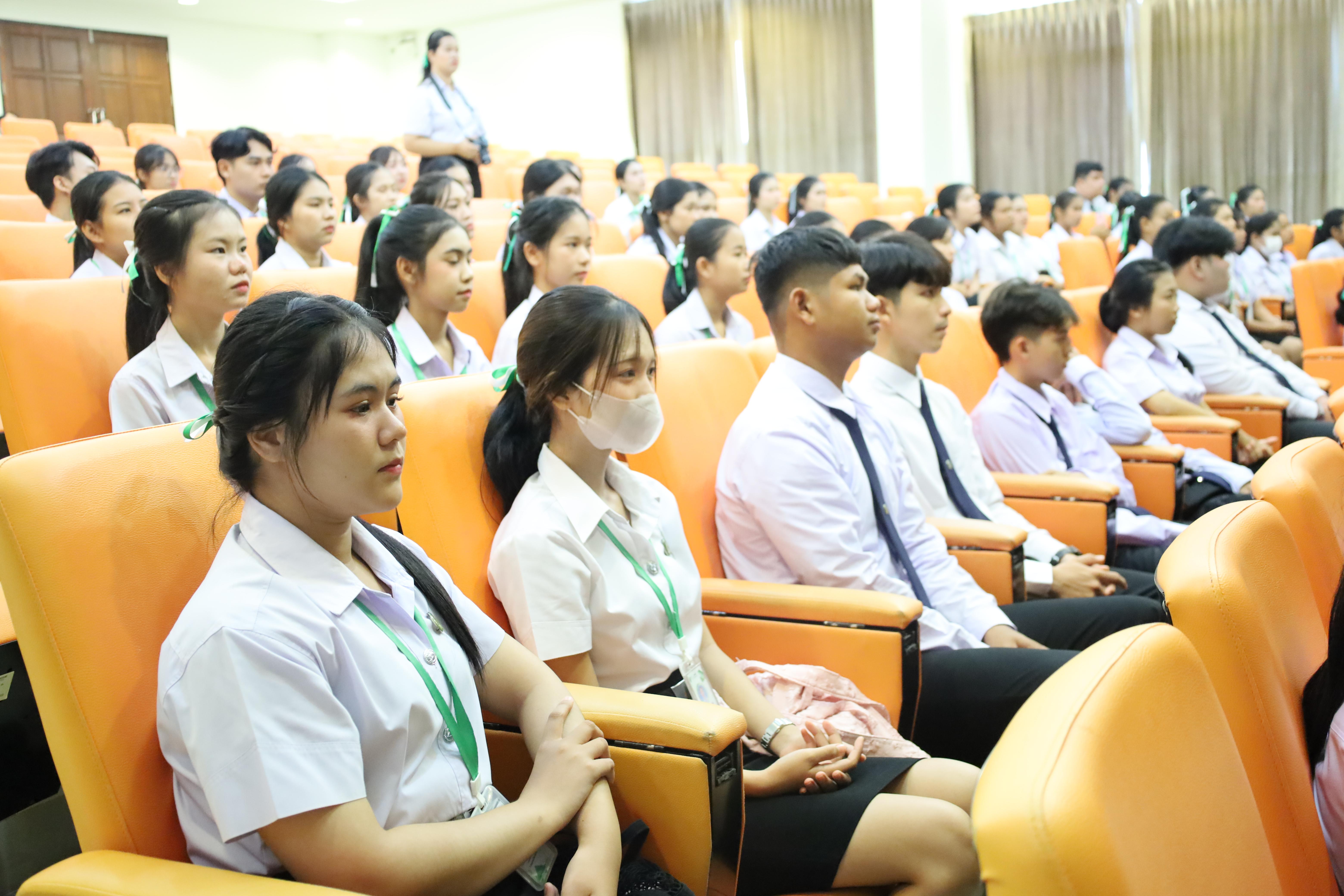 32. โครงการเตรียมความพร้อมนักศึกษาใหม่โปรแกรมวิชาภาษาไทย ปีการศึกษา2568