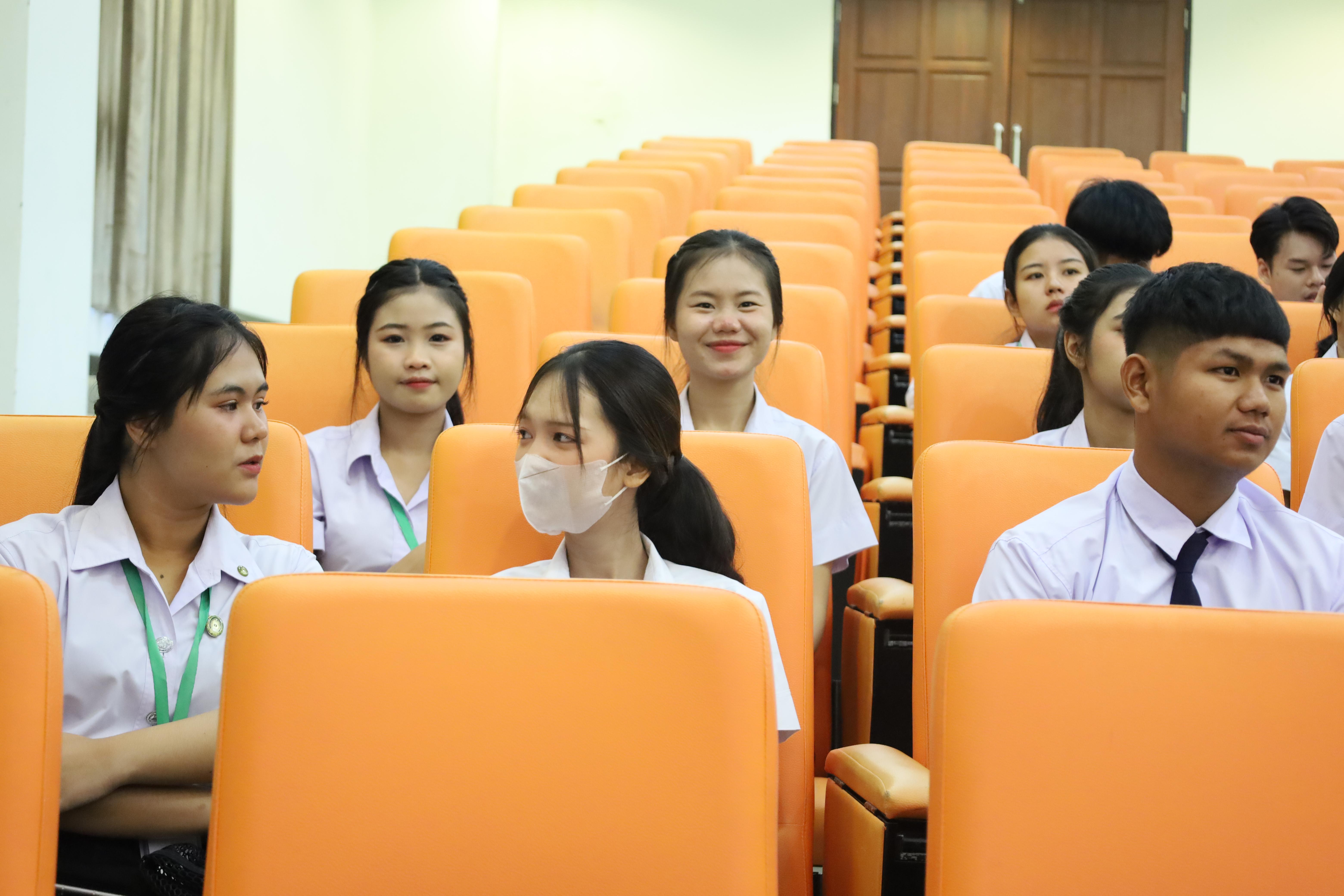 86. โครงการเตรียมความพร้อมนักศึกษาใหม่โปรแกรมวิชาภาษาไทย ปีการศึกษา2568