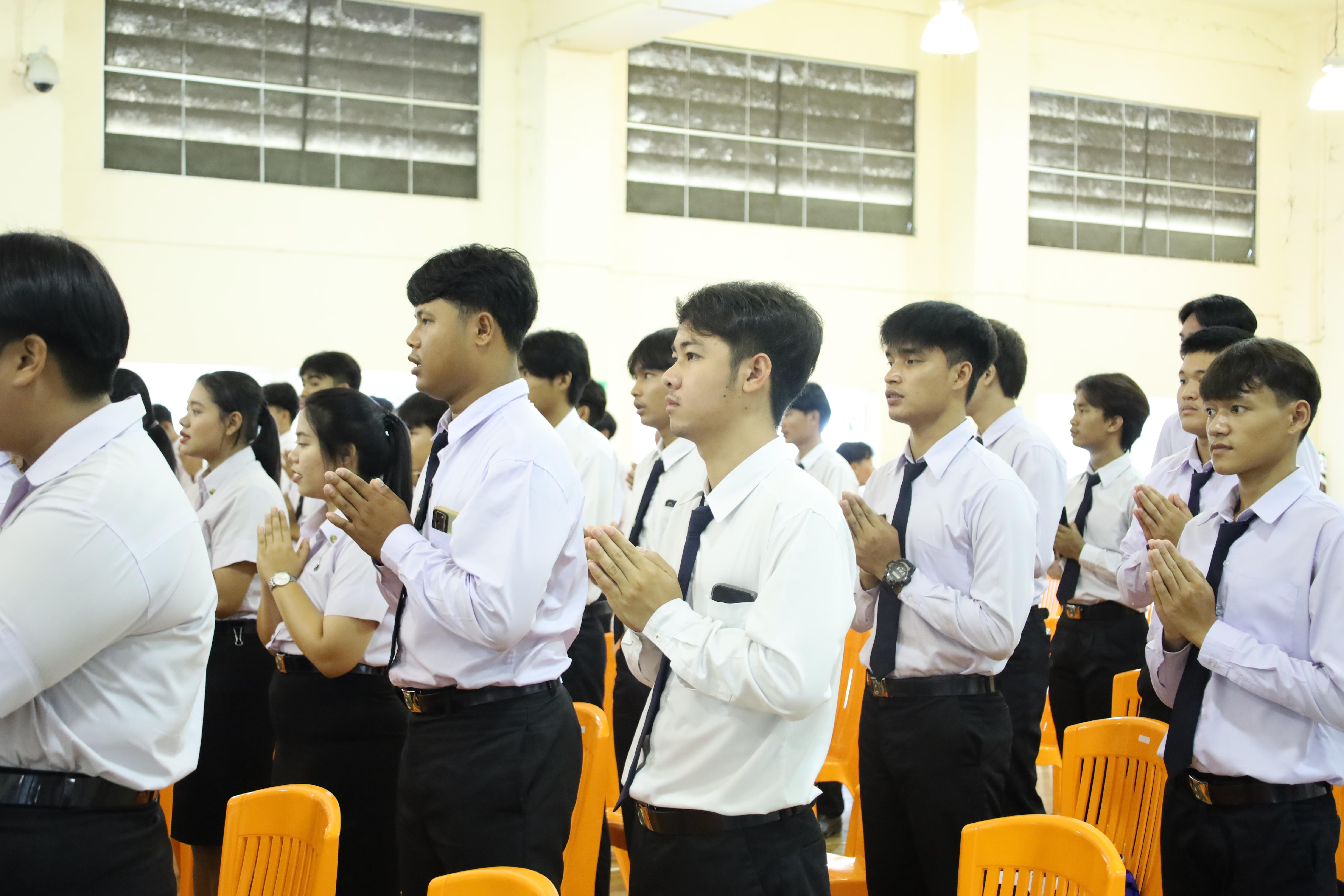 26. พิธีไหว้ครูโปรแกรมวิชาพลศึกษา