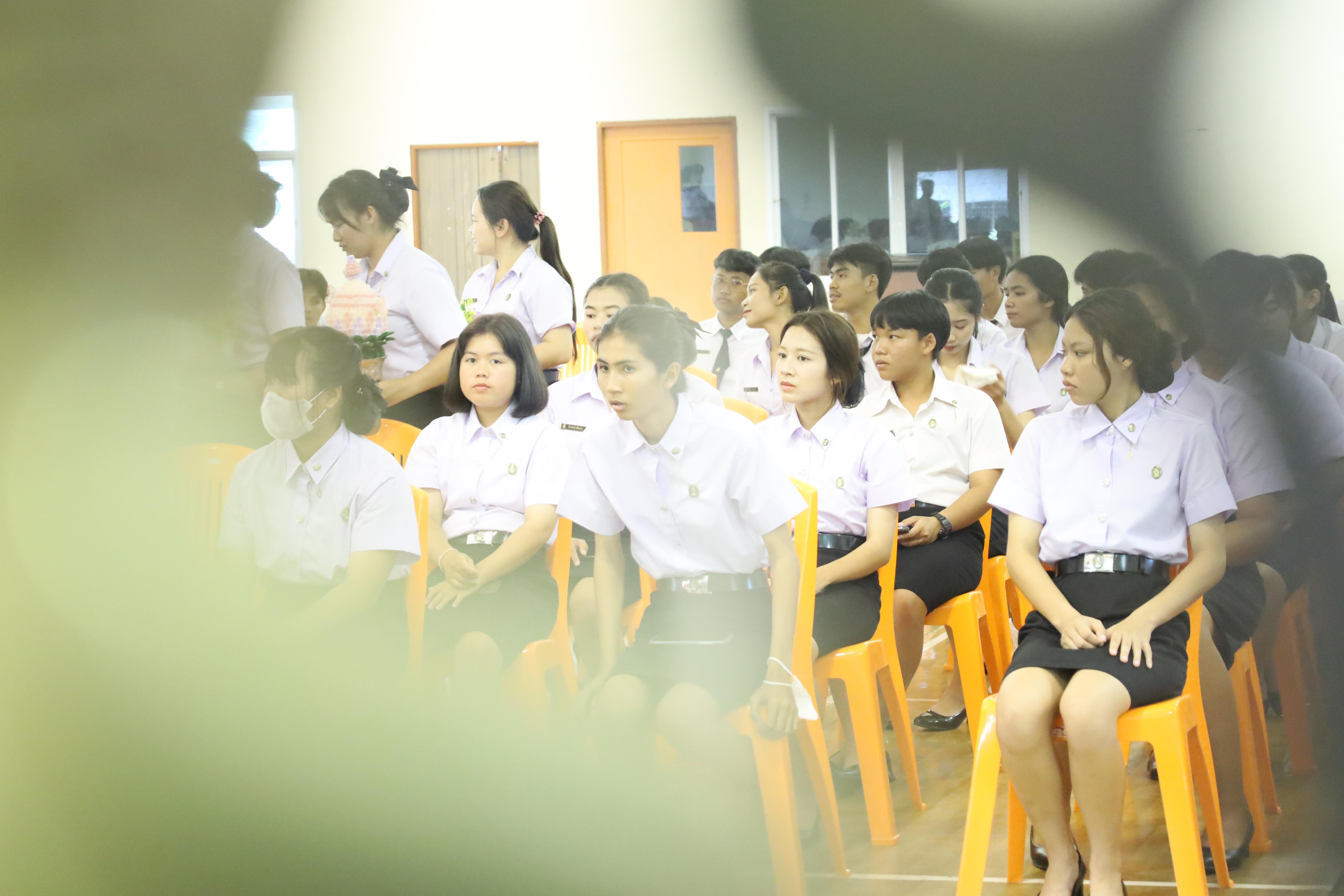 52. พิธีไหว้ครูโปรแกรมวิชาพลศึกษา