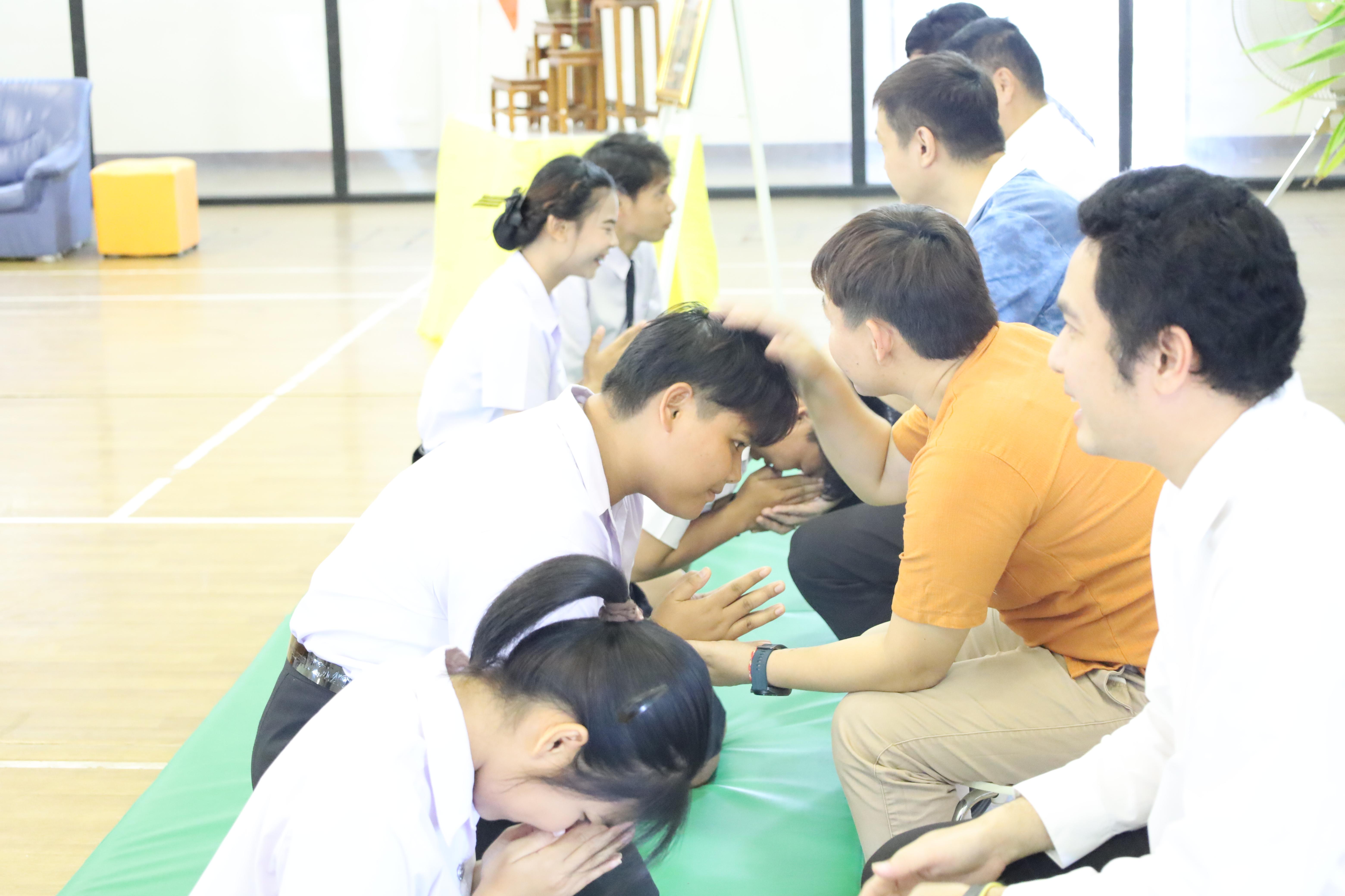 76. พิธีไหว้ครูโปรแกรมวิชาพลศึกษา