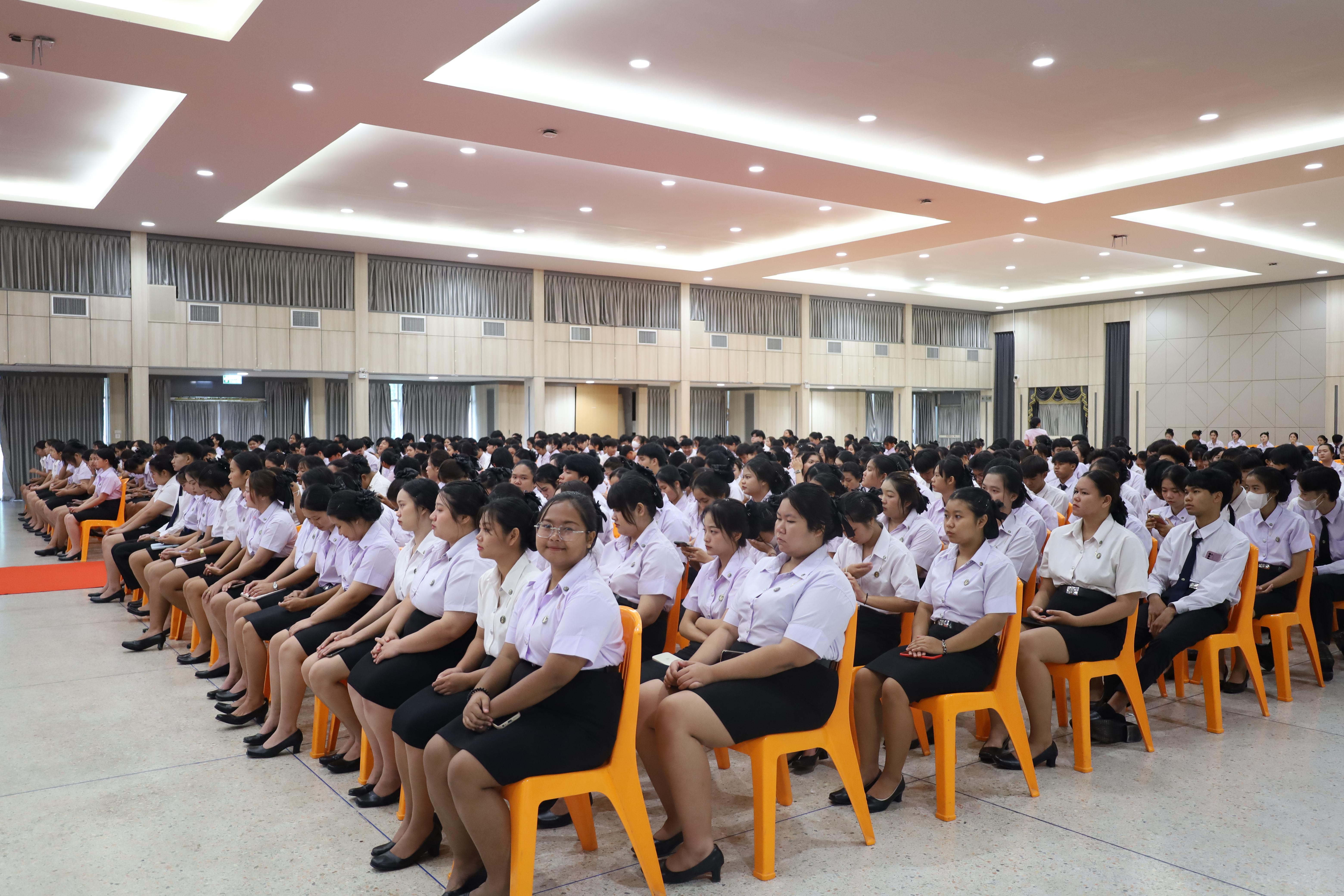 2. กิจกรรมปฐมนิเทศนักศึกษาใหม่คณะครุศาสตร์