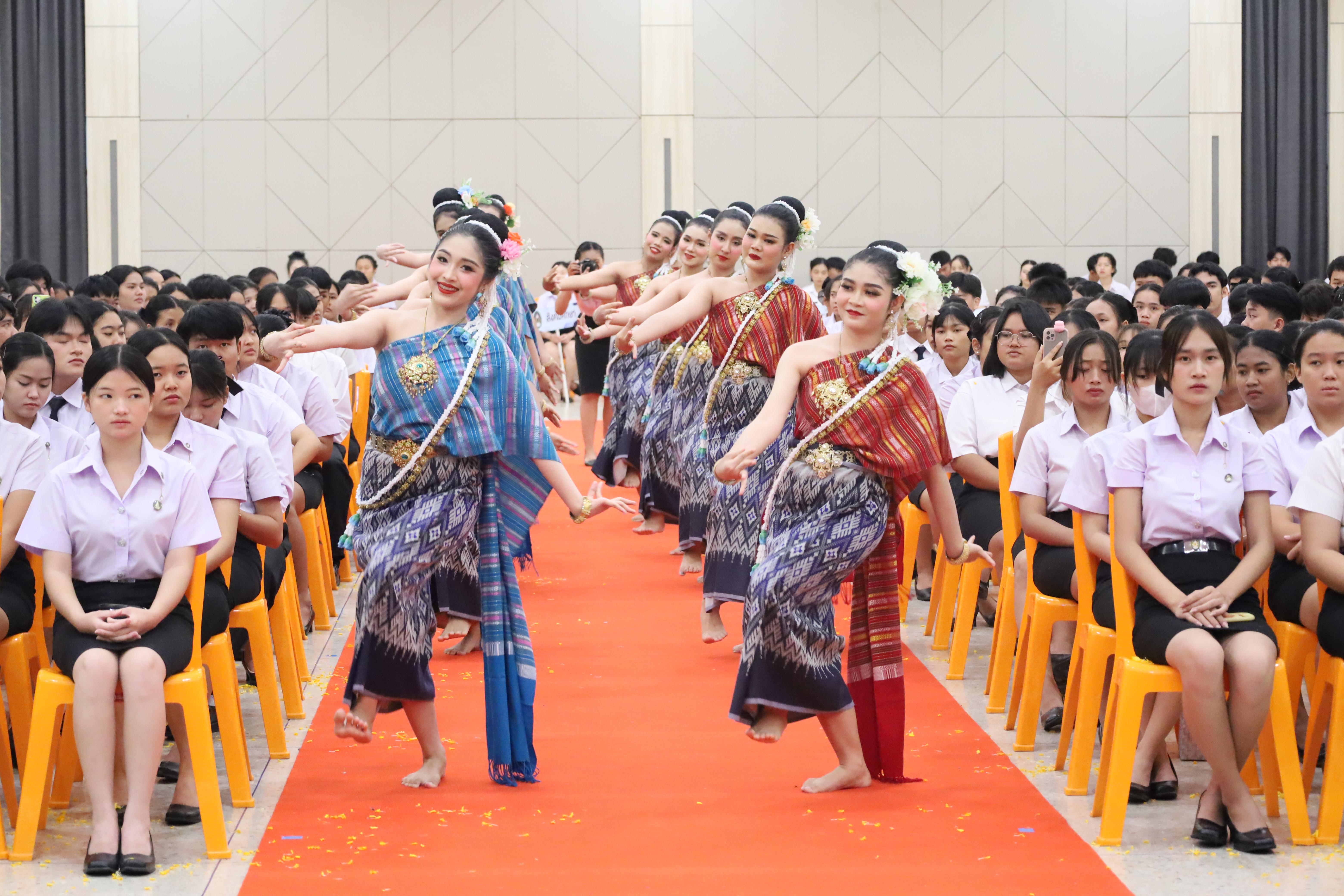 21. กิจกรรมปฐมนิเทศนักศึกษาใหม่คณะครุศาสตร์