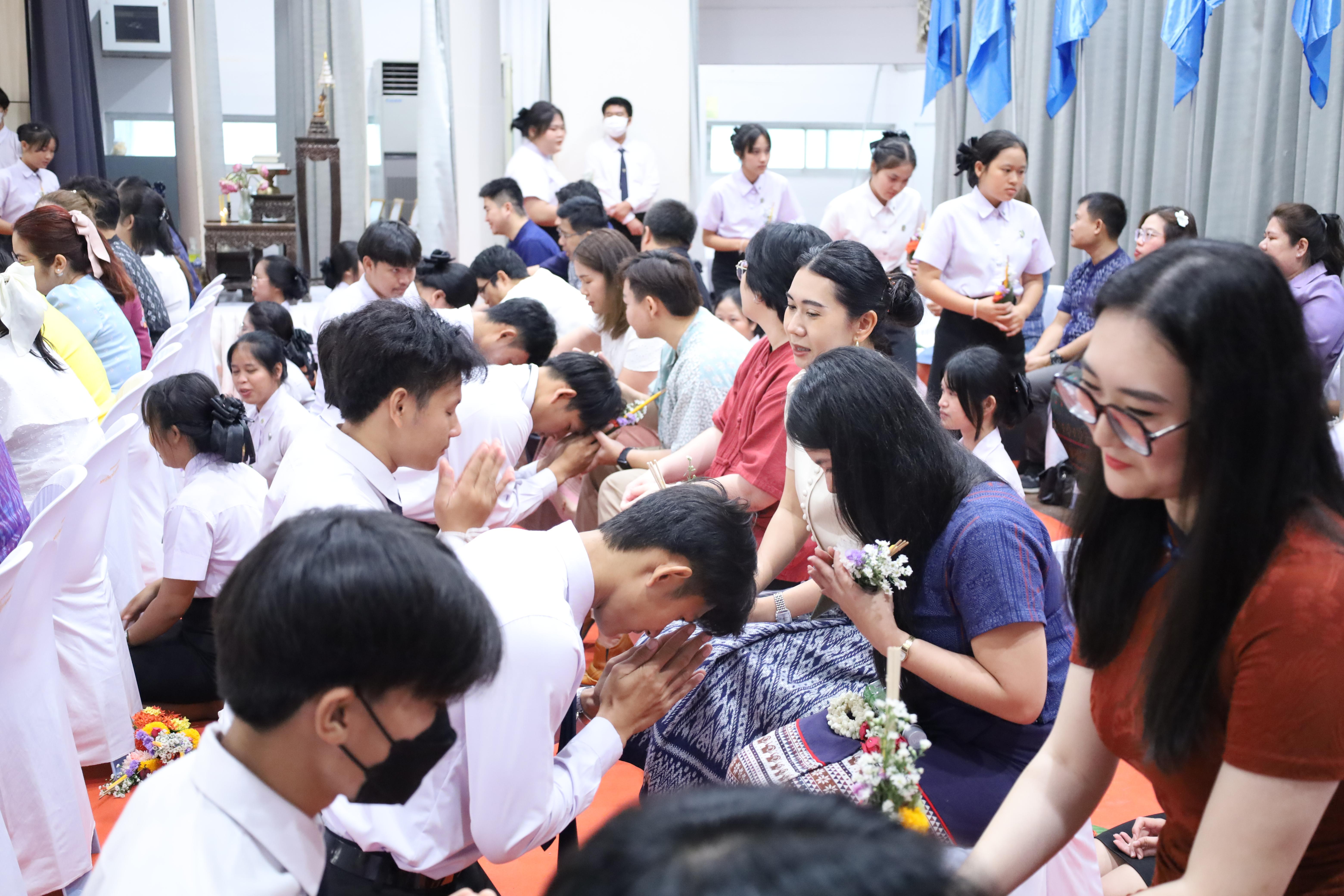 100. พิธีไหว้ครูคณะครุศาสตร์ ประจำปี 2568