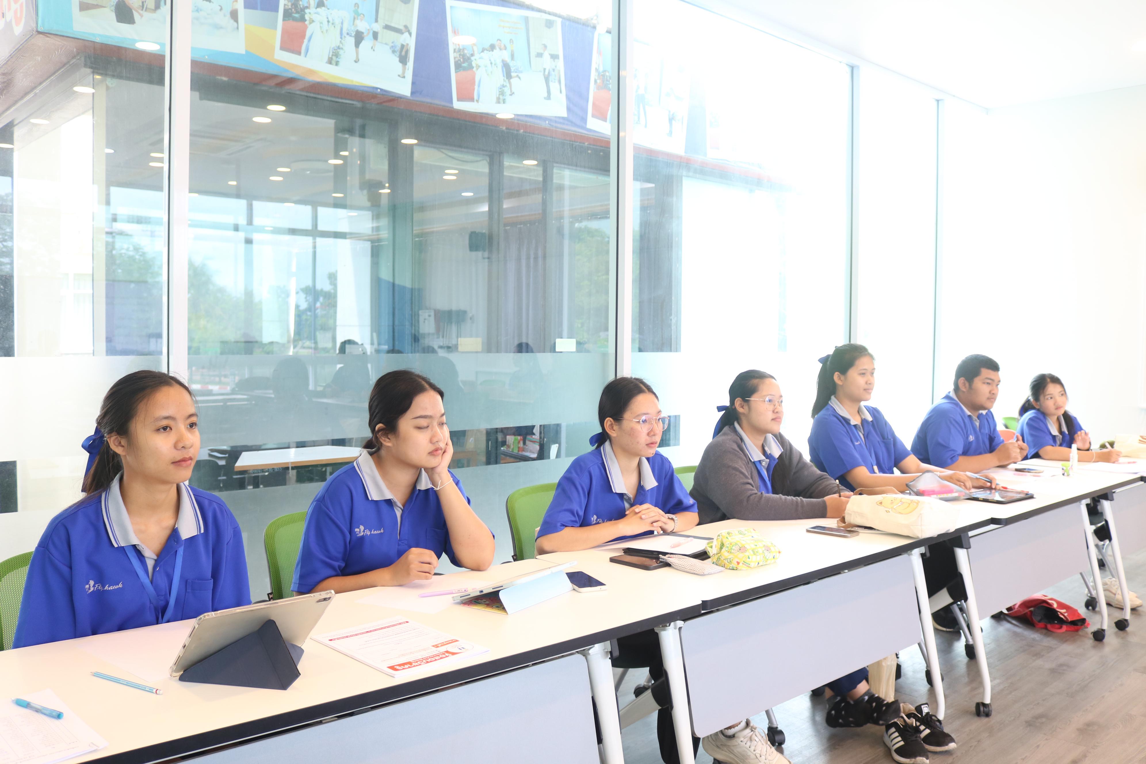 11. กิจกรรมเตรียมความพร้อมโปรแกรมวิชาวิทยาศาสตร์ทั่วไป