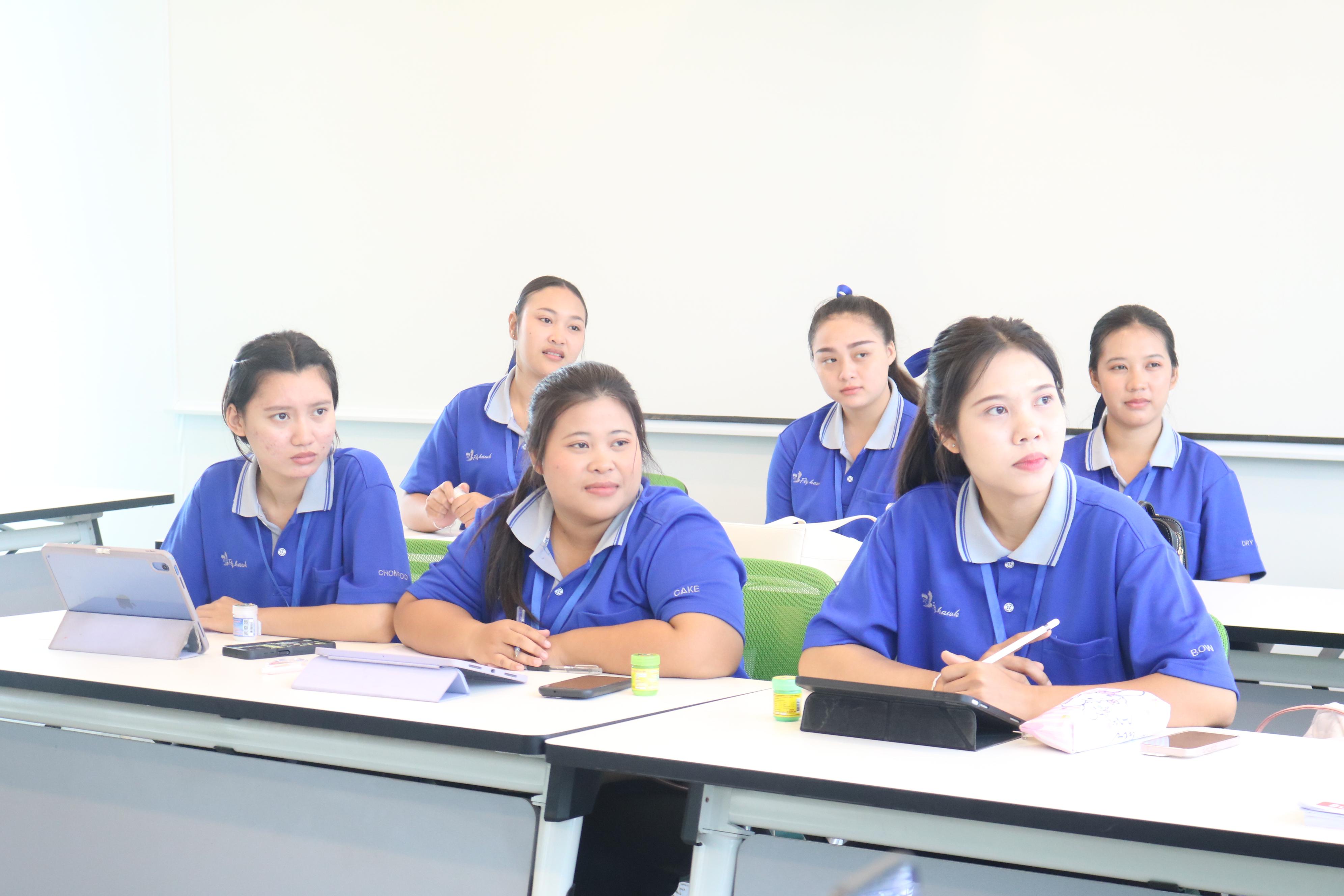 17. กิจกรรมเตรียมความพร้อมโปรแกรมวิชาวิทยาศาสตร์ทั่วไป