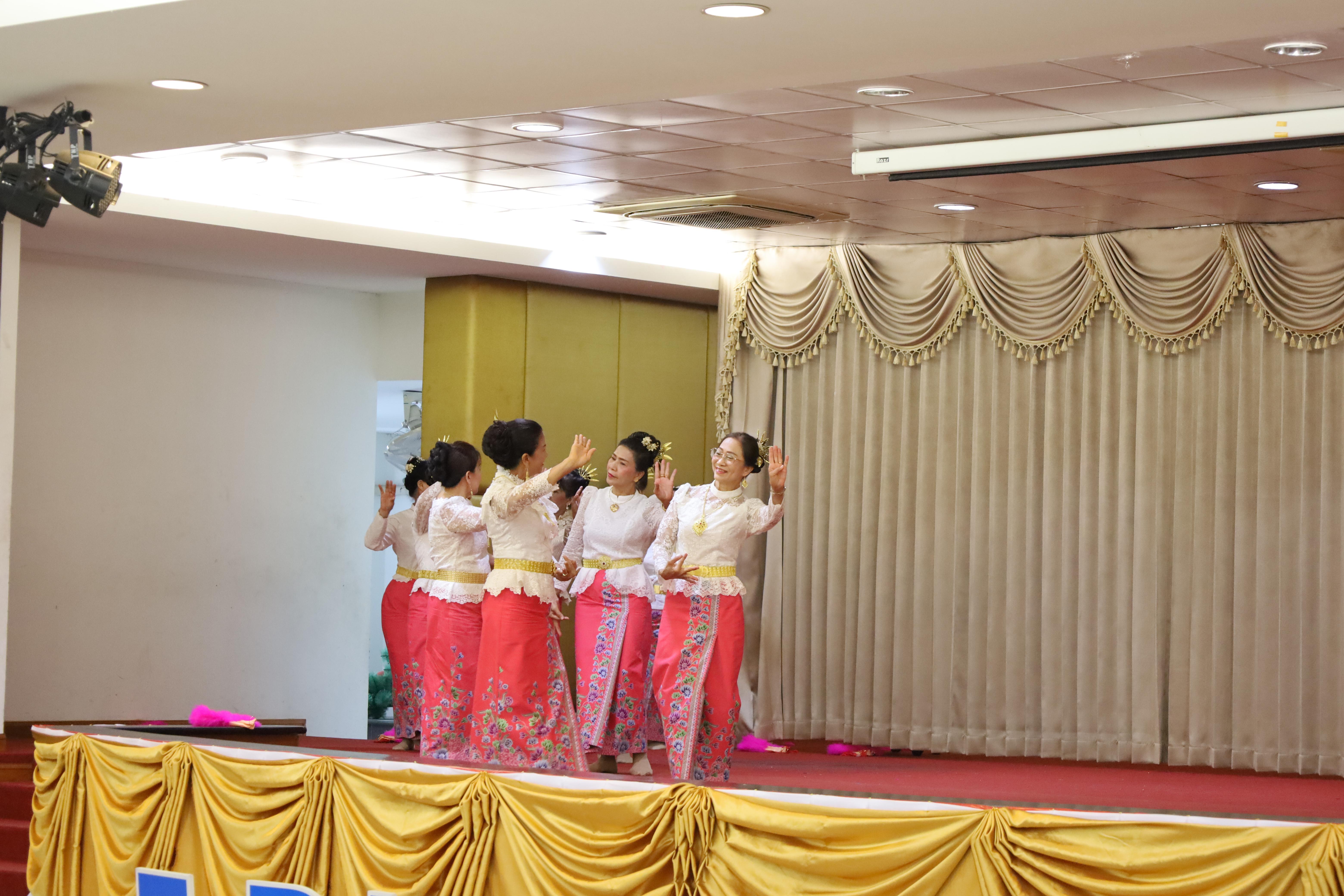 55. MOU โครงการวิจัยการพัฒนาโปรแกรมดูแลผู้สูงอายุฯ