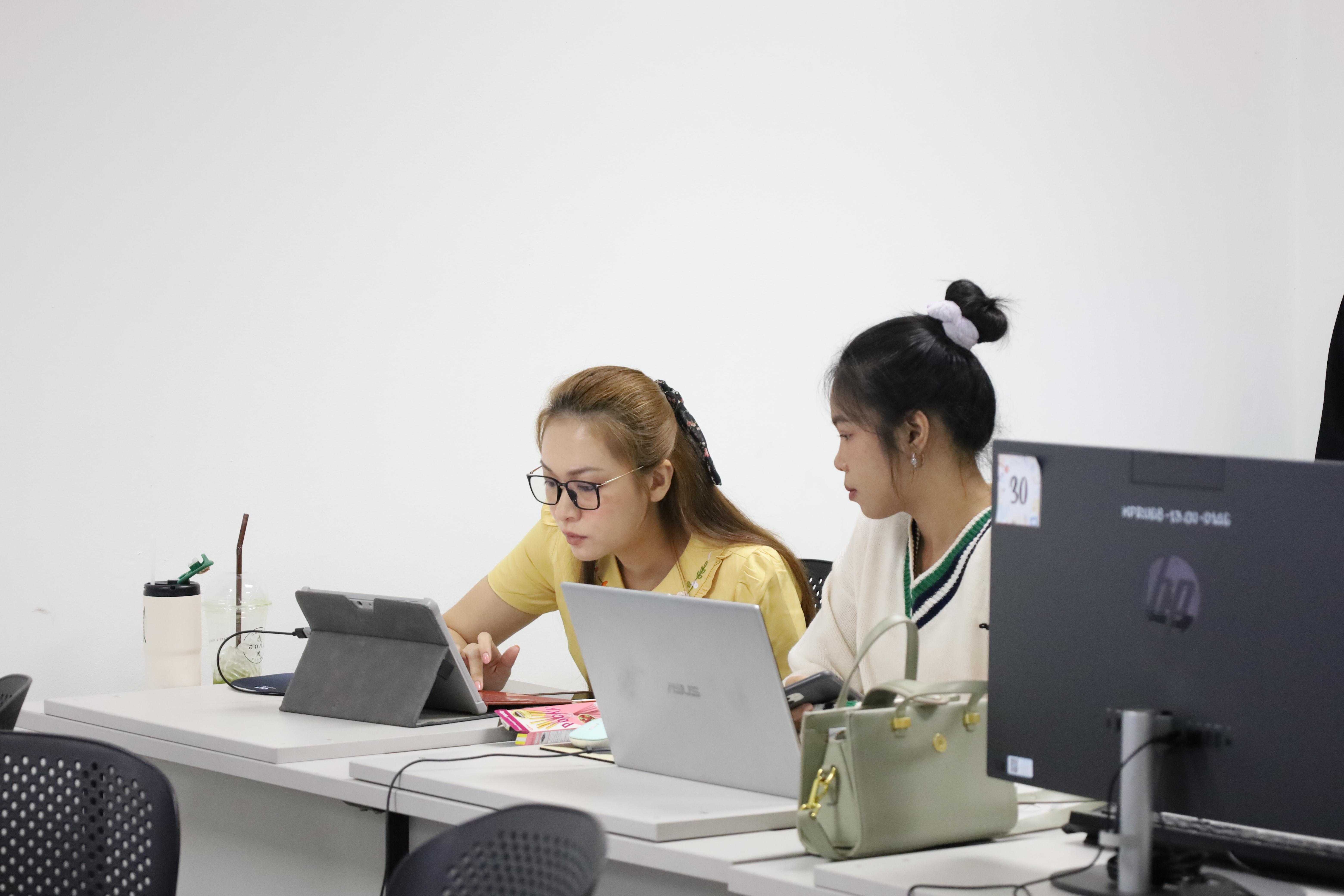 38. กิจกรรมอบรมหลักสูตรระยะสั้น (Non-degree) การพัฒนาสมรรถนะครูภาษาอังกฤษด้วย Generative AI