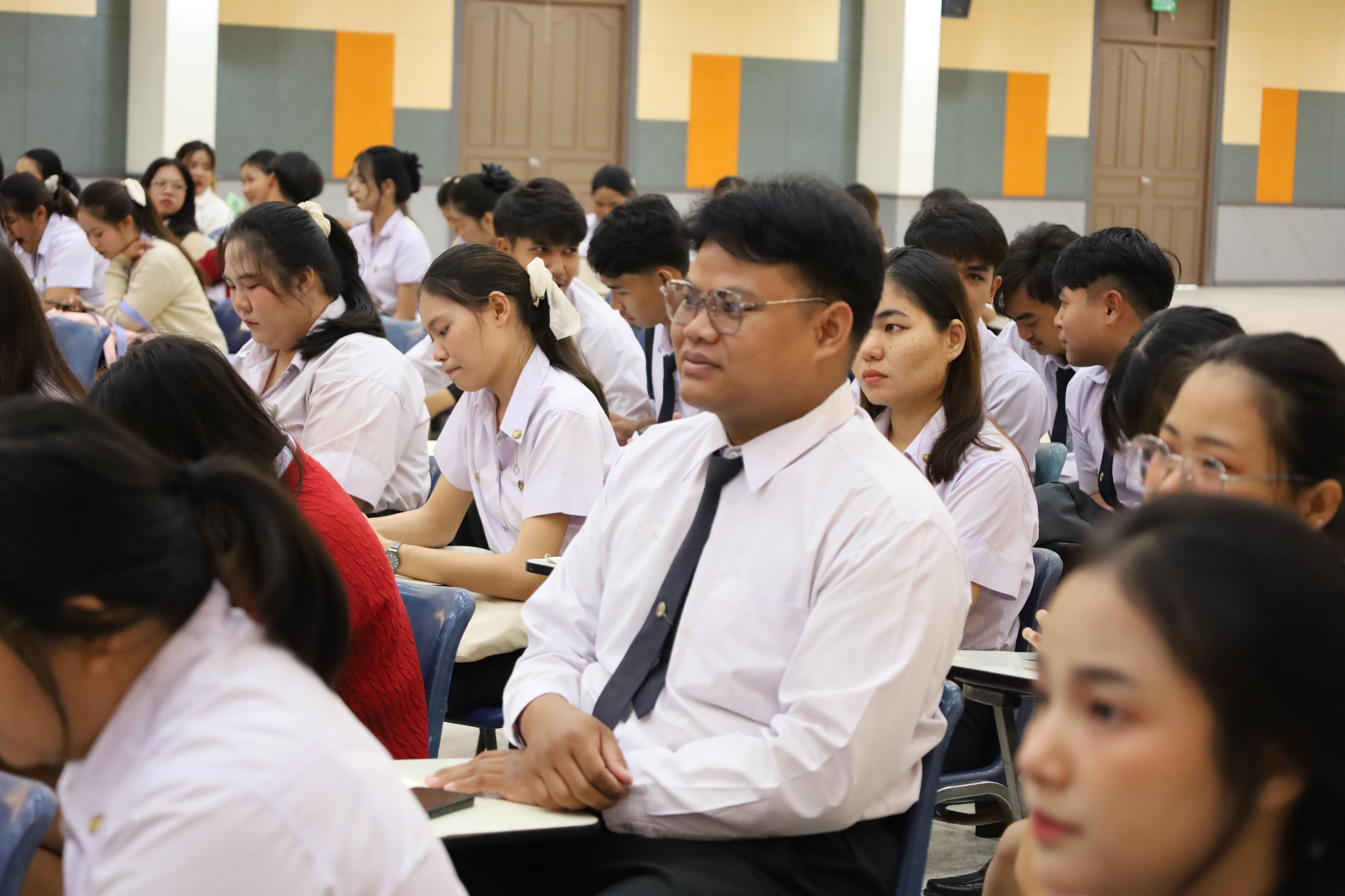 9. กิจกรรมสัมมนากลางภาคนักศึกษาฝึกประสบการณ์วิชาชีพครู ภาคเรียนที่ 1 ปีการศึกษา 2568