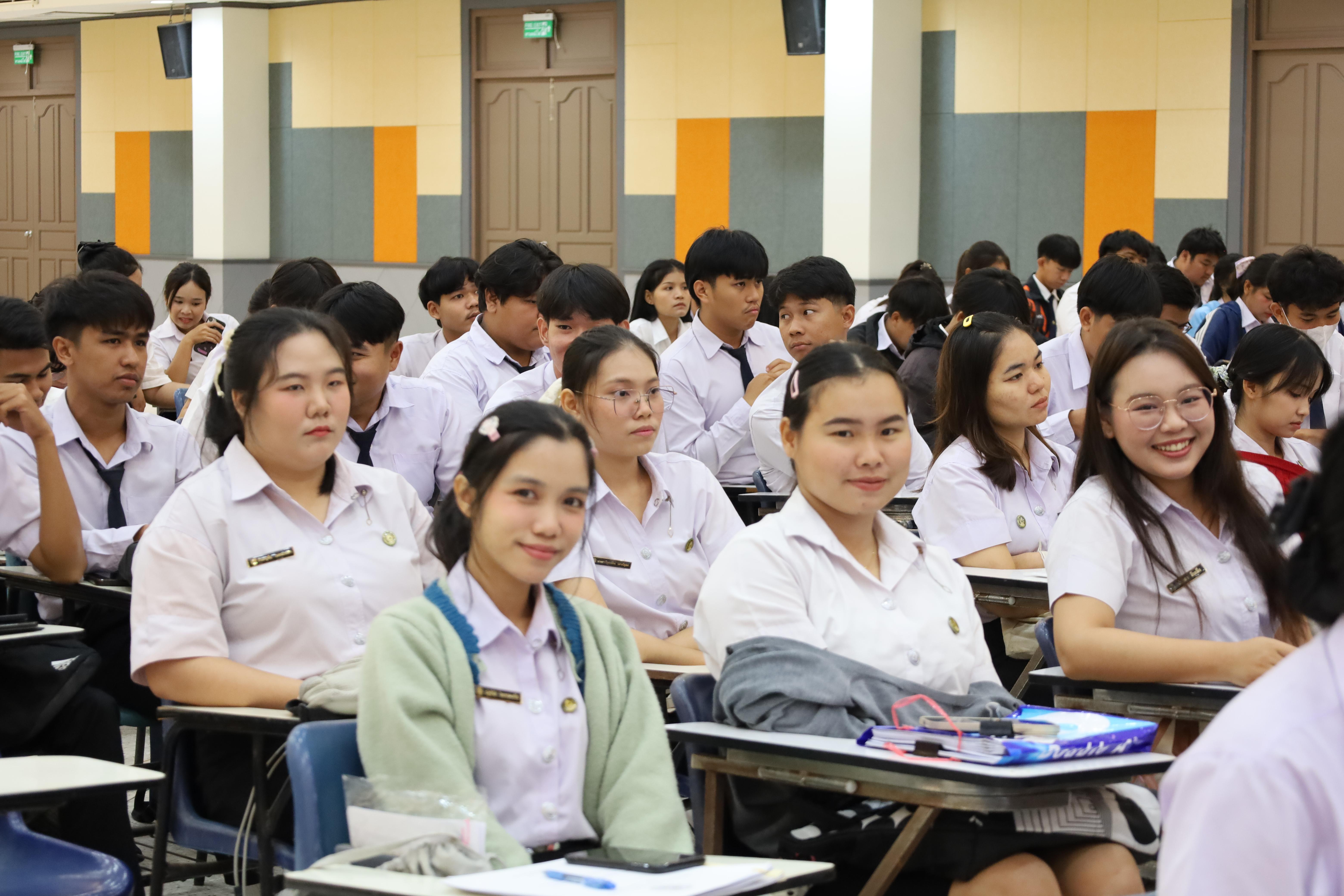 64. กิจกรรมสัมมนากลางภาคนักศึกษาฝึกประสบการณ์วิชาชีพครู ภาคเรียนที่ 1 ปีการศึกษา 2568