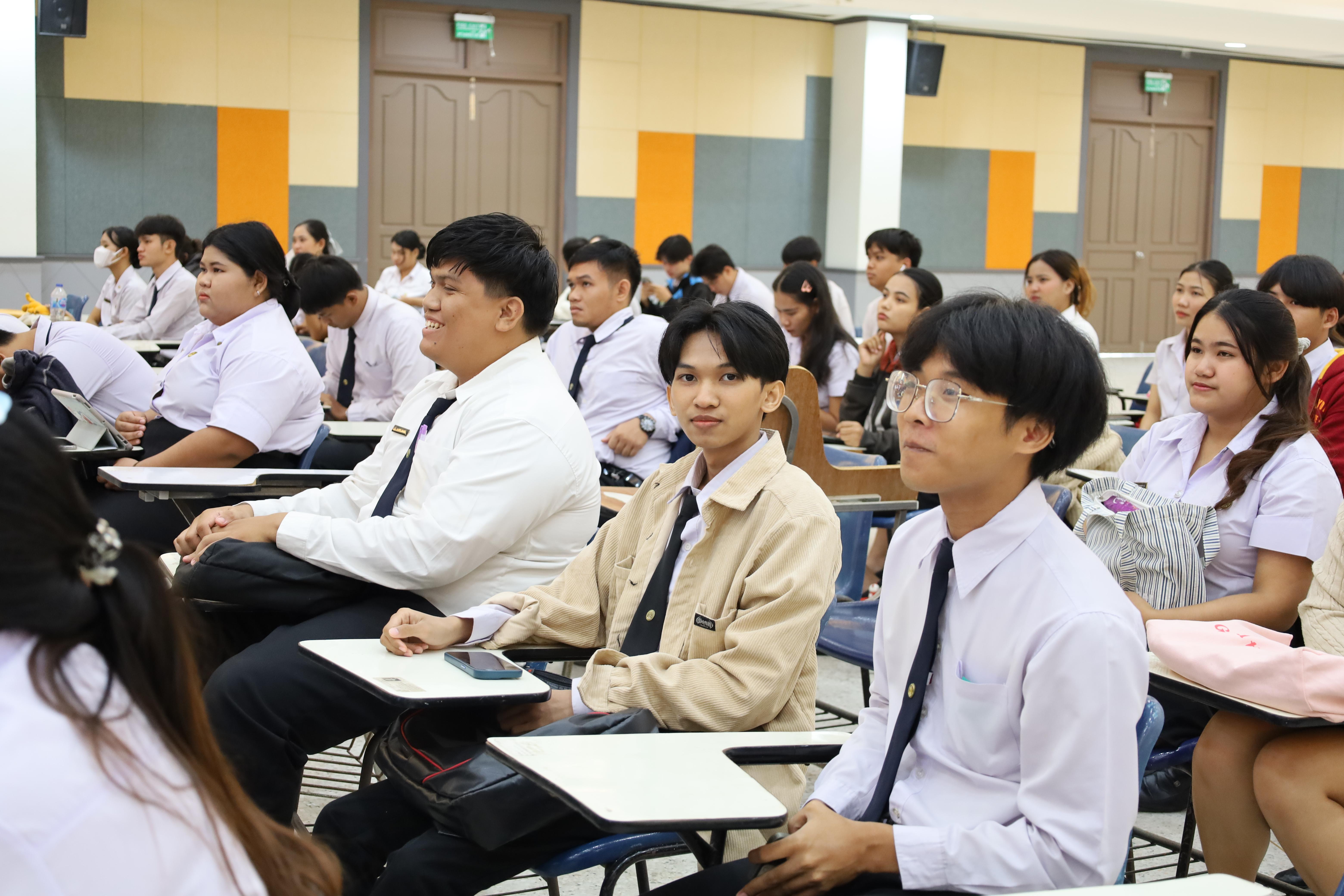 69. กิจกรรมสัมมนากลางภาคนักศึกษาฝึกประสบการณ์วิชาชีพครู ภาคเรียนที่ 1 ปีการศึกษา 2568