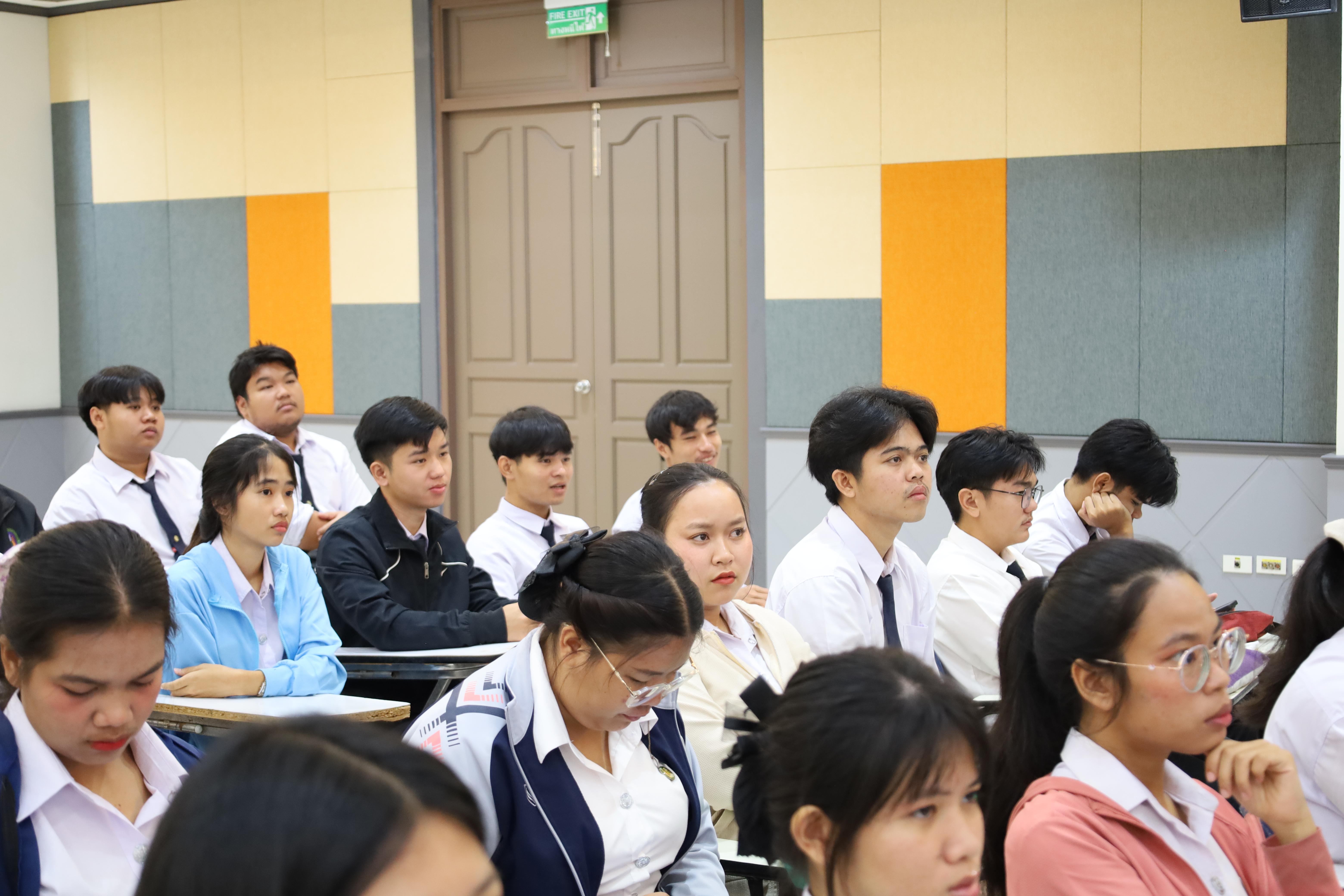 83. กิจกรรมสัมมนากลางภาคนักศึกษาฝึกประสบการณ์วิชาชีพครู ภาคเรียนที่ 1 ปีการศึกษา 2568