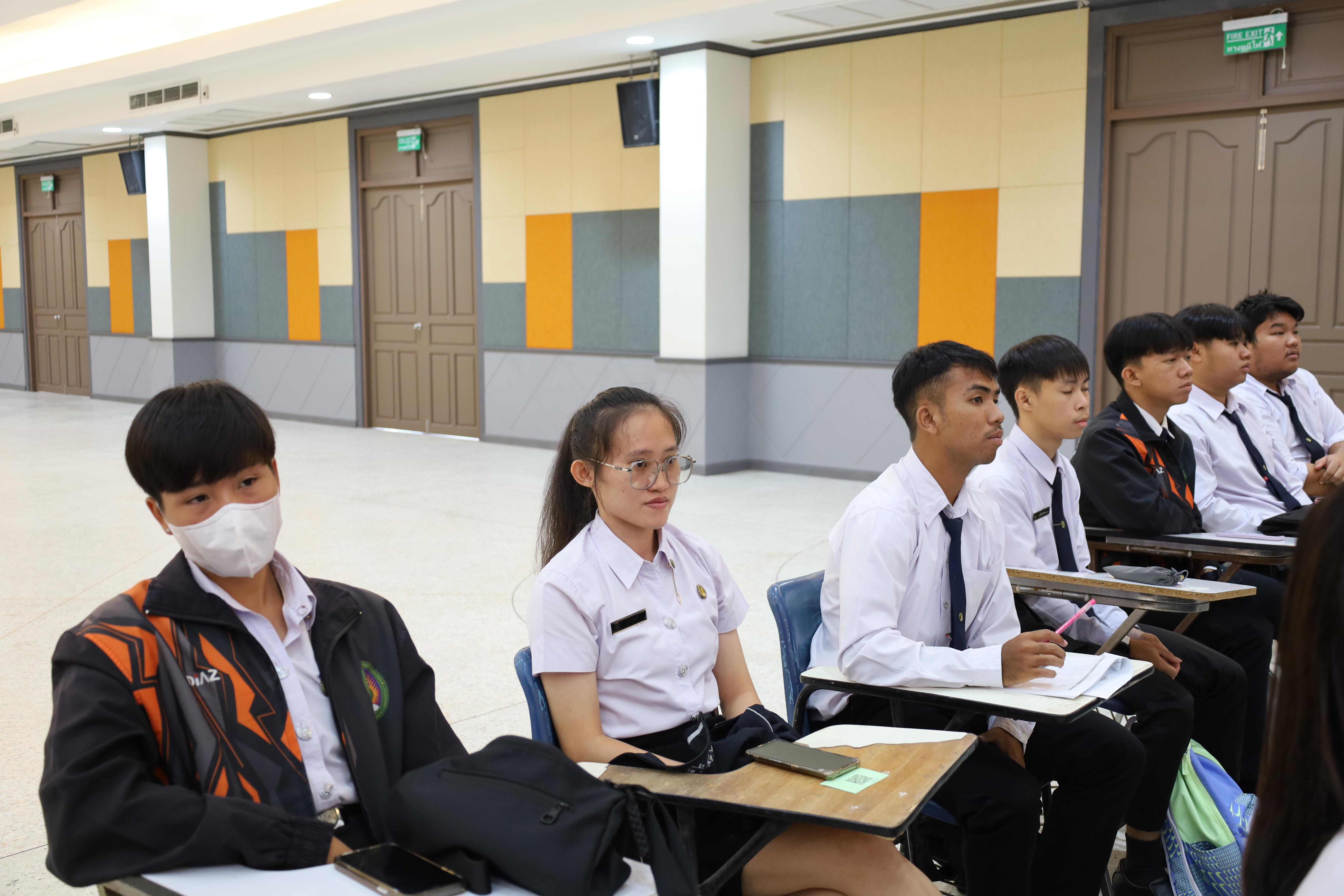 87. กิจกรรมสัมมนากลางภาคนักศึกษาฝึกประสบการณ์วิชาชีพครู ภาคเรียนที่ 1 ปีการศึกษา 2568