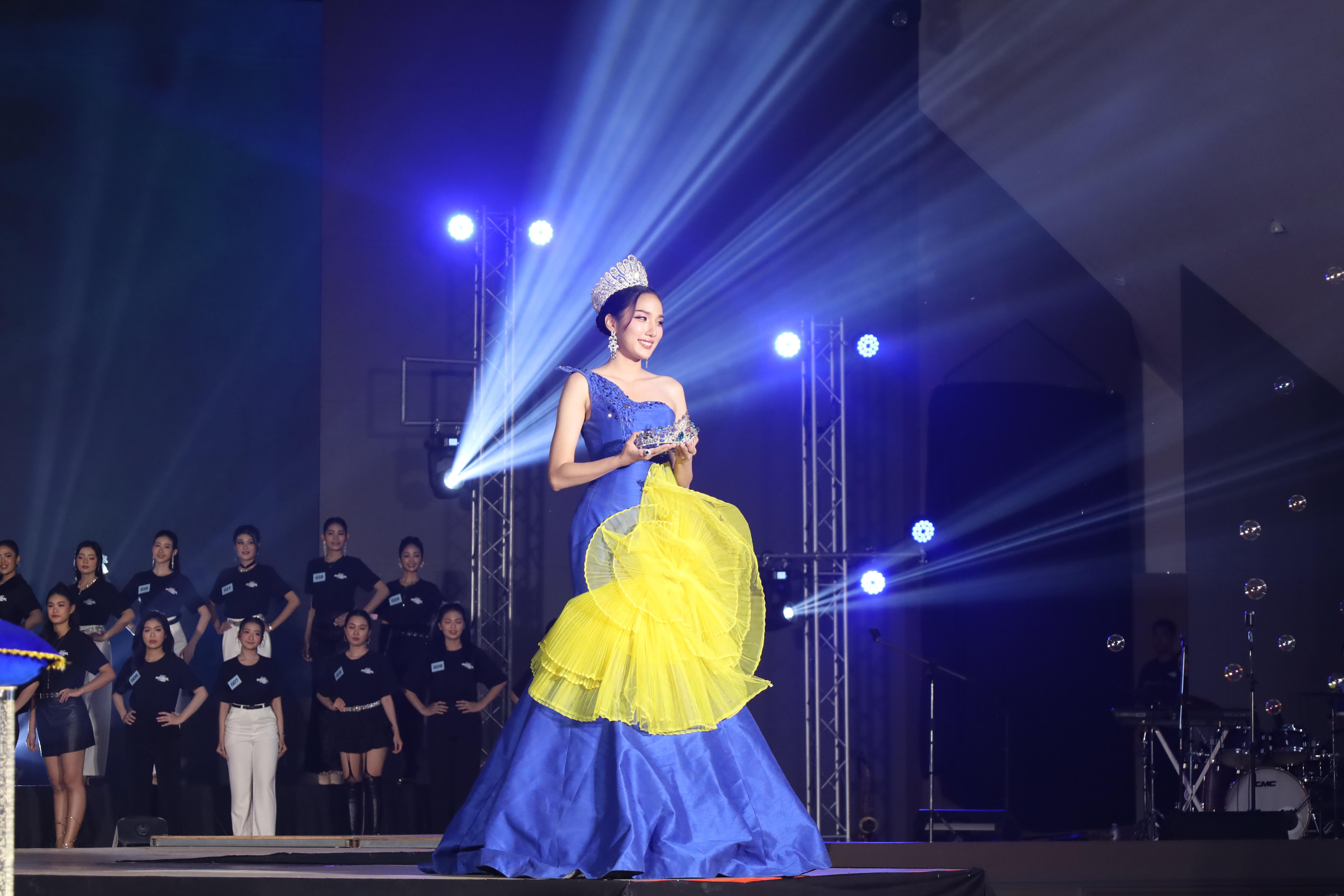 55. การประกวดดาว-เดือนครุศาสตร์ ประจำปี 2568 “Magical Freshy Night 2025”