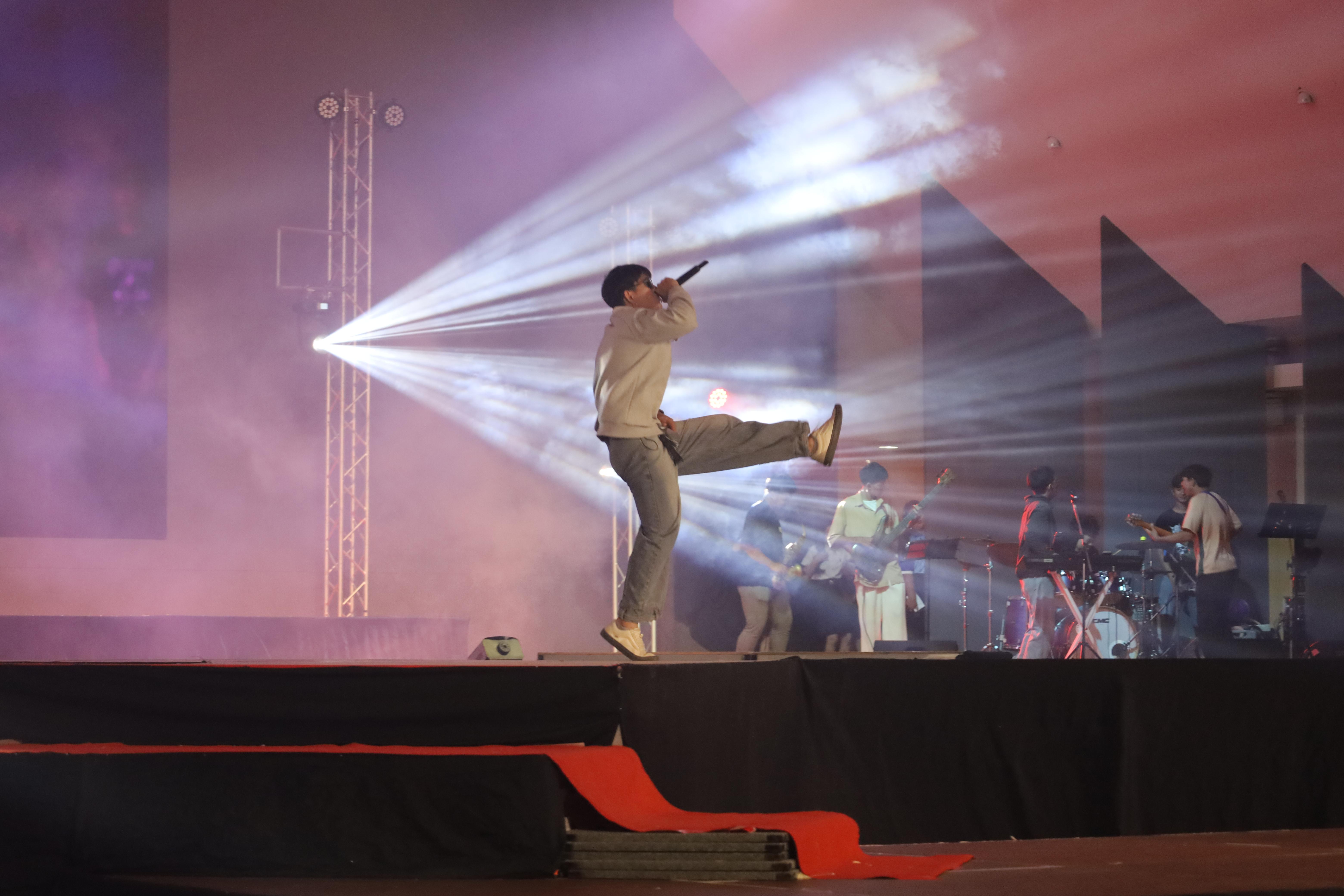 323. การประกวดดาว-เดือนครุศาสตร์ ประจำปี 2568 “Magical Freshy Night 2025”