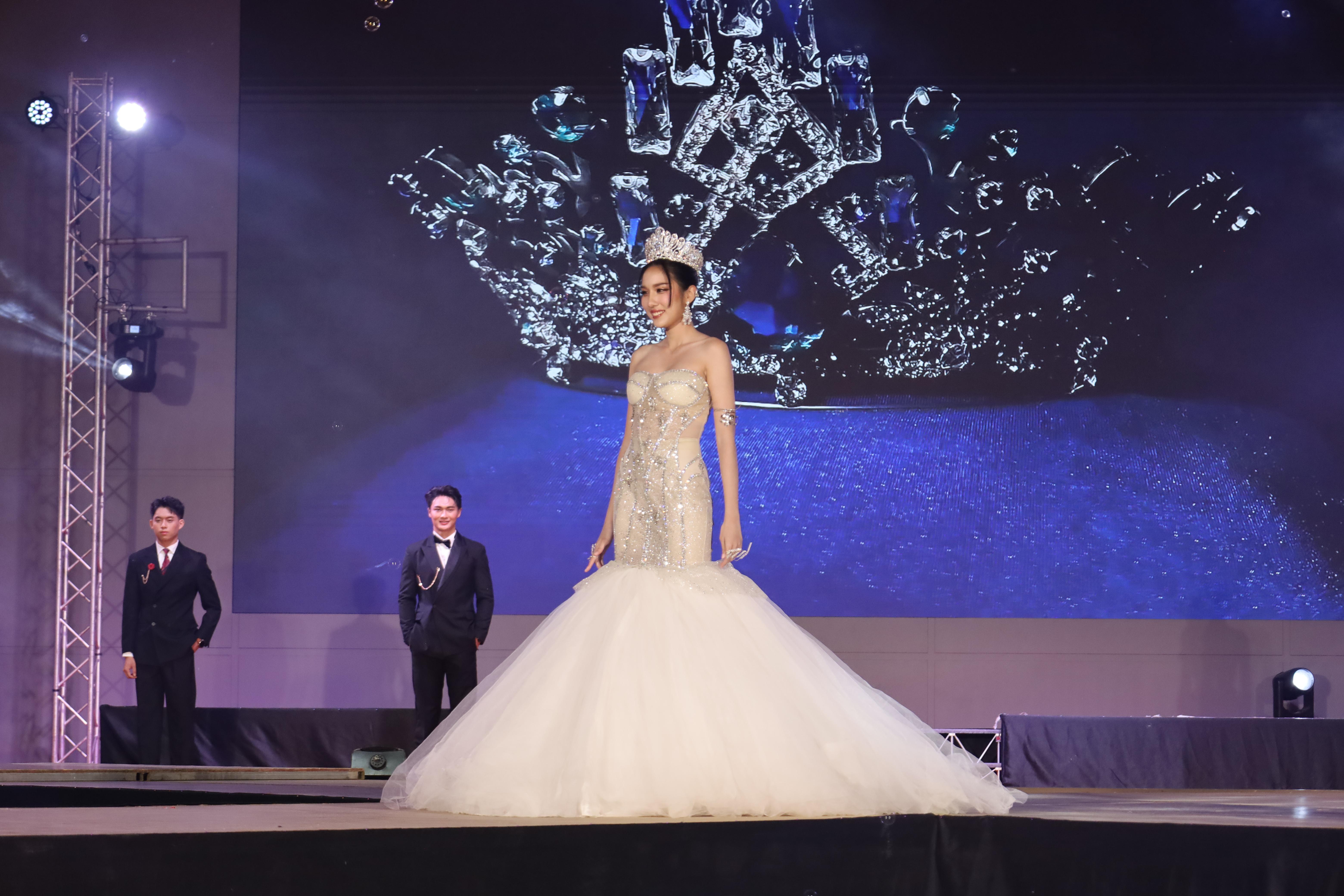 374. การประกวดดาว-เดือนครุศาสตร์ ประจำปี 2568 “Magical Freshy Night 2025”