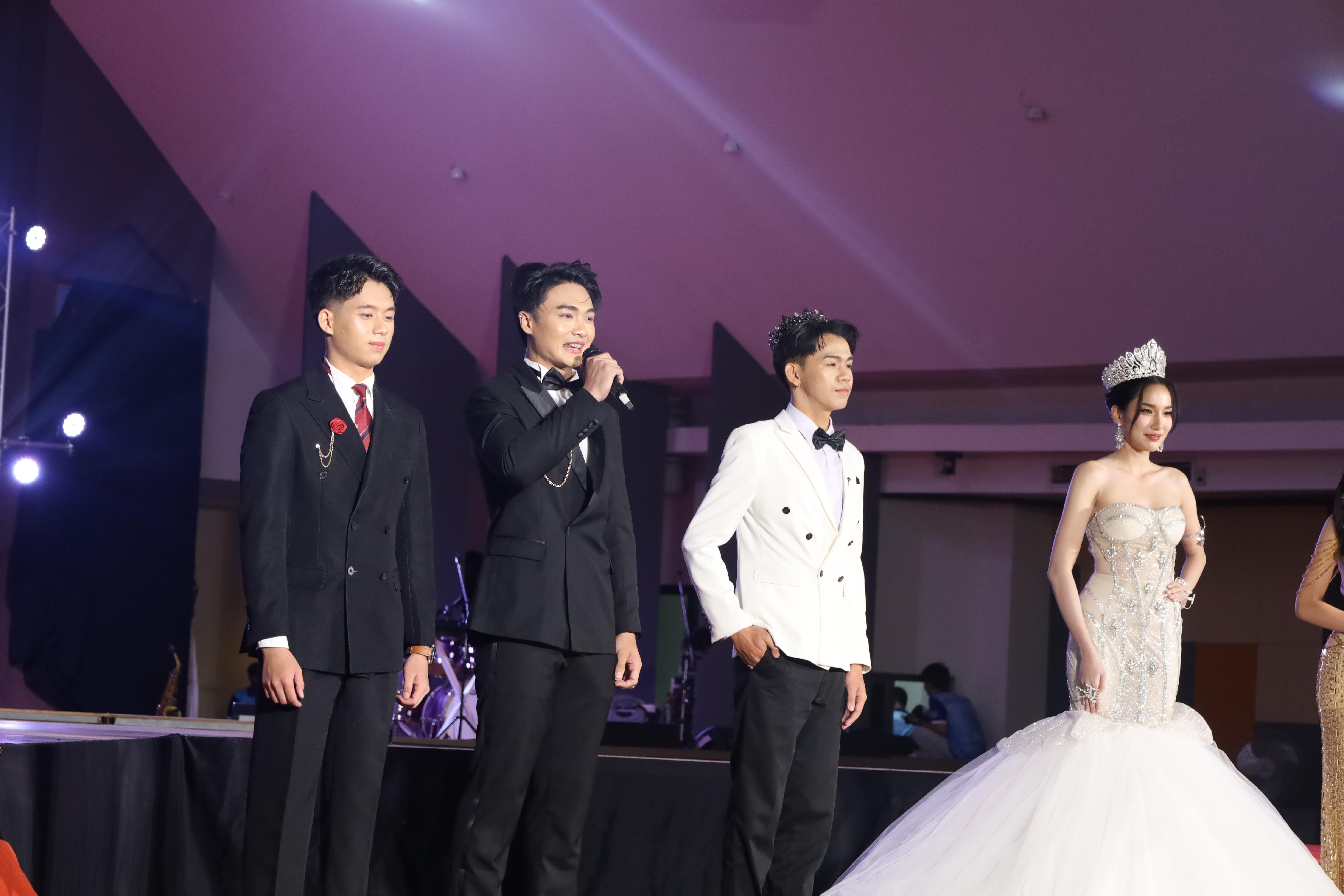 405. การประกวดดาว-เดือนครุศาสตร์ ประจำปี 2568 “Magical Freshy Night 2025”
