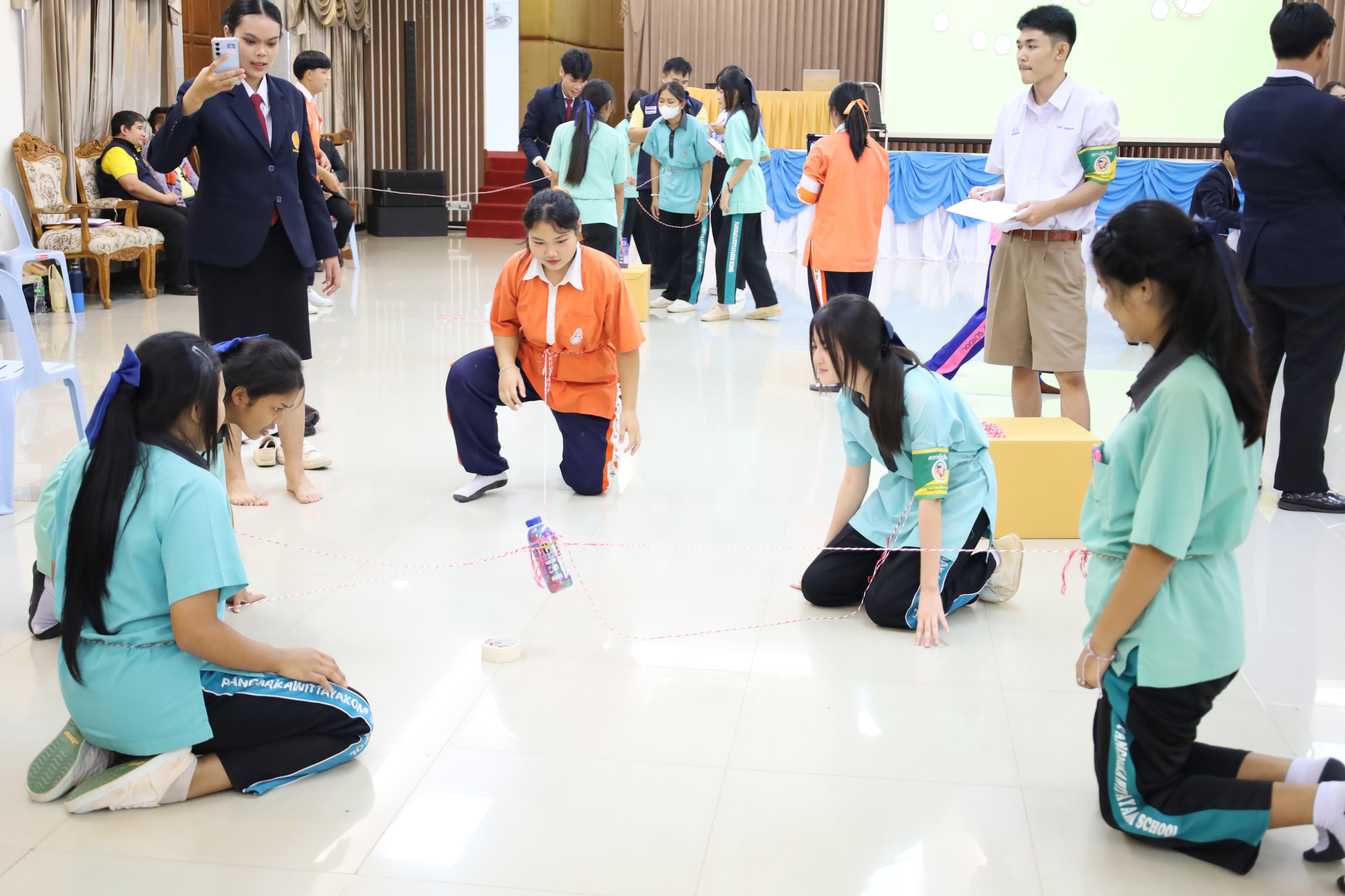 4. โครงการพัฒนาความเป็นพลเมืองในระบอบประชาธิปไตยอันมีพระมหากษัตริย์ทรงเป็นประมุข