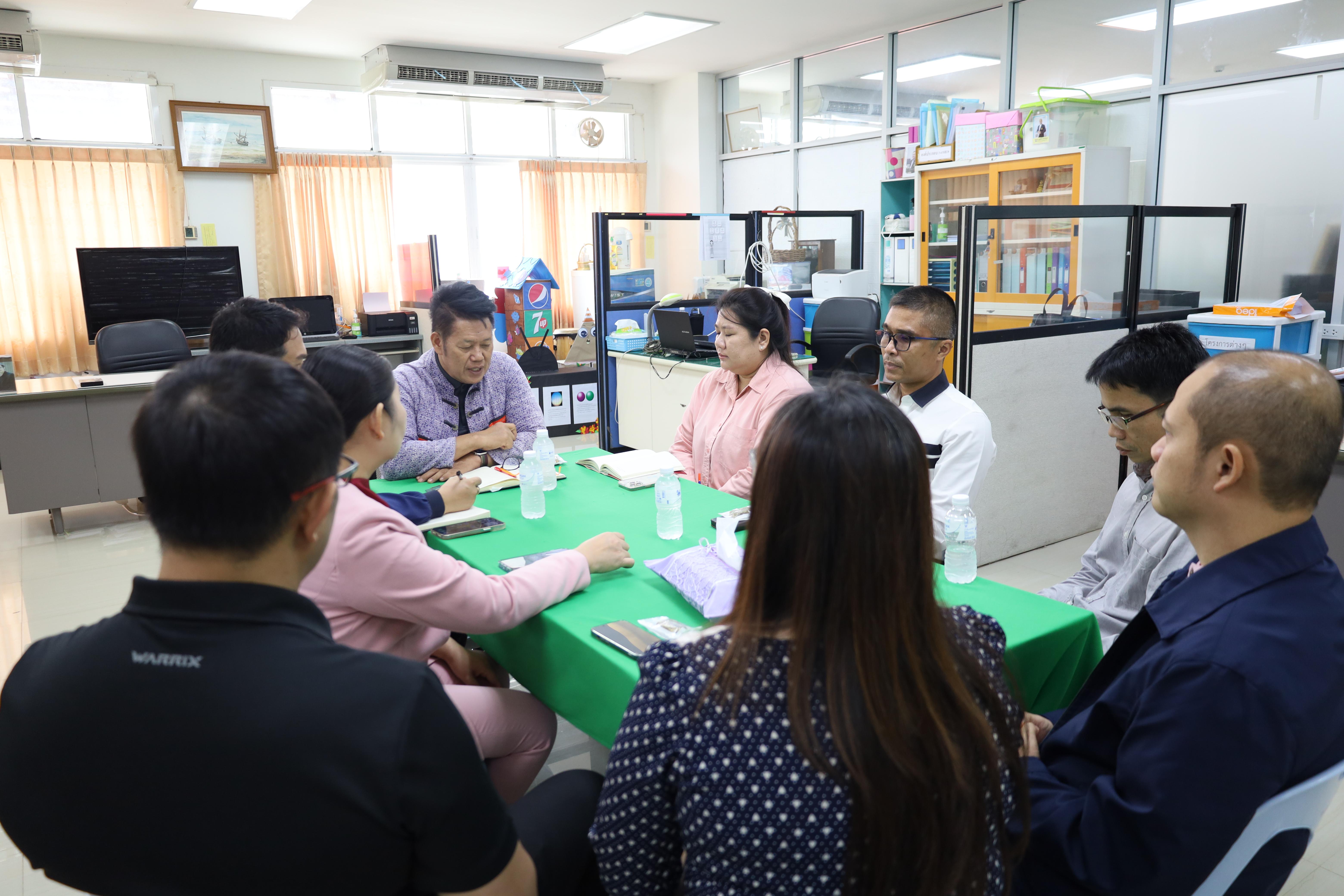 12. คณบดีพบปะอาจารย์ประจำโปรแกรมวิชาการประถมศึกษา