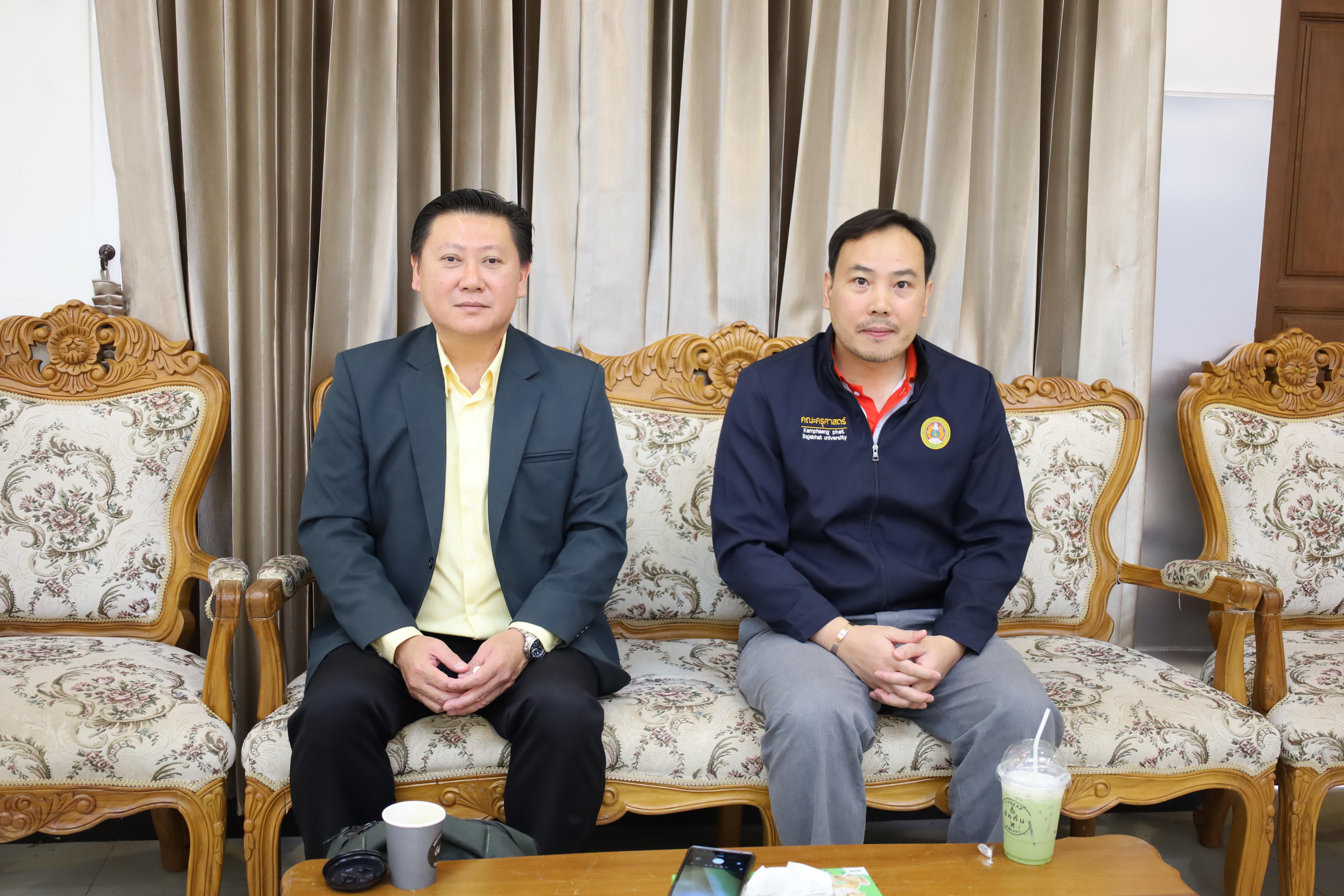 4. กิจกรรมอบรมเชิงปฎิบัติการ "การใช้สถิติขั้นสูงในการวิจัย สำหรับนักศึกษาระดับบัณฑิตศึกษา ประจำปี 2568"