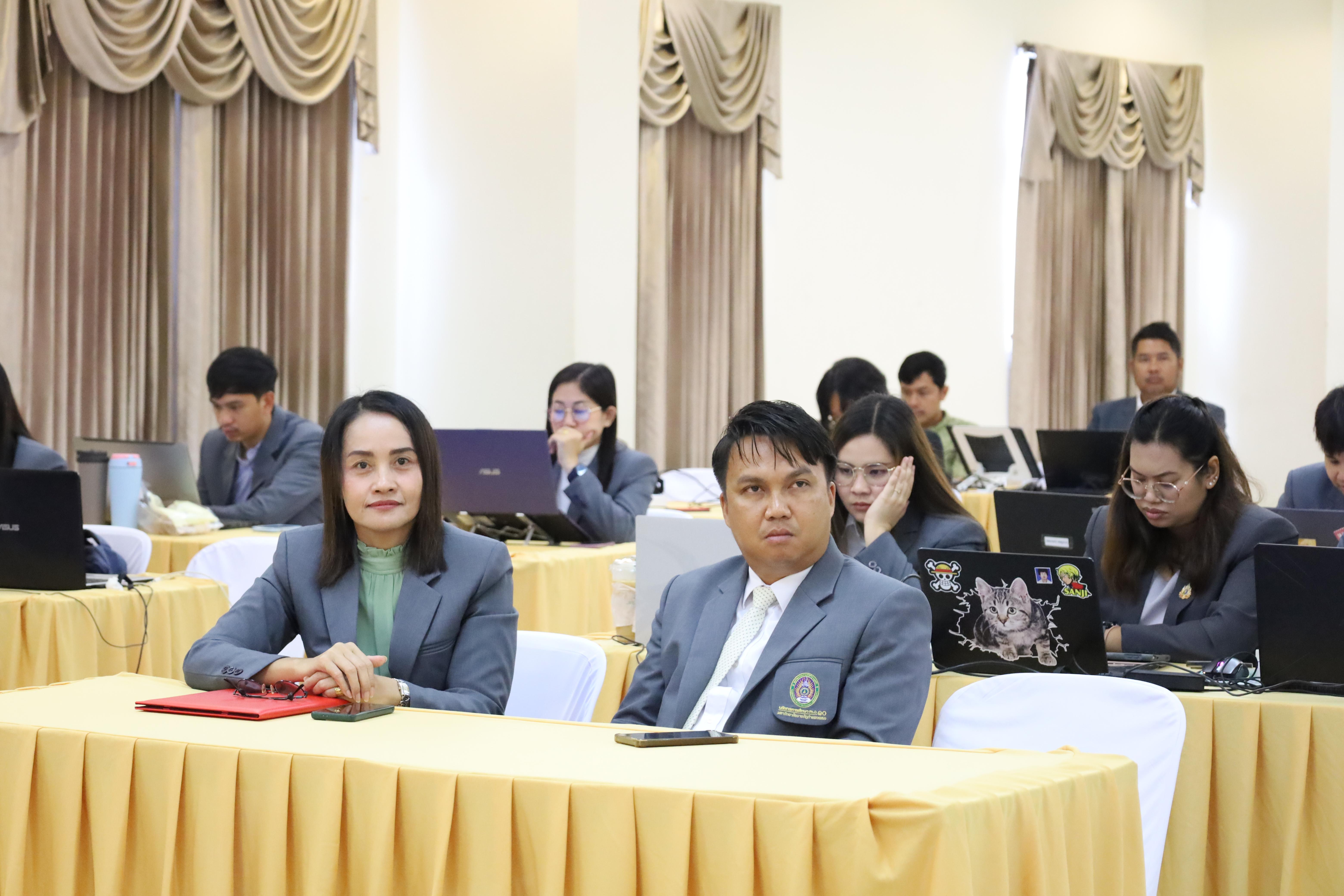 3. กิจกรรมอบรมเชิงปฎิบัติการ "การใช้สถิติขั้นสูงในการวิจัย สำหรับนักศึกษาระดับบัณฑิตศึกษา ประจำปี 2568"