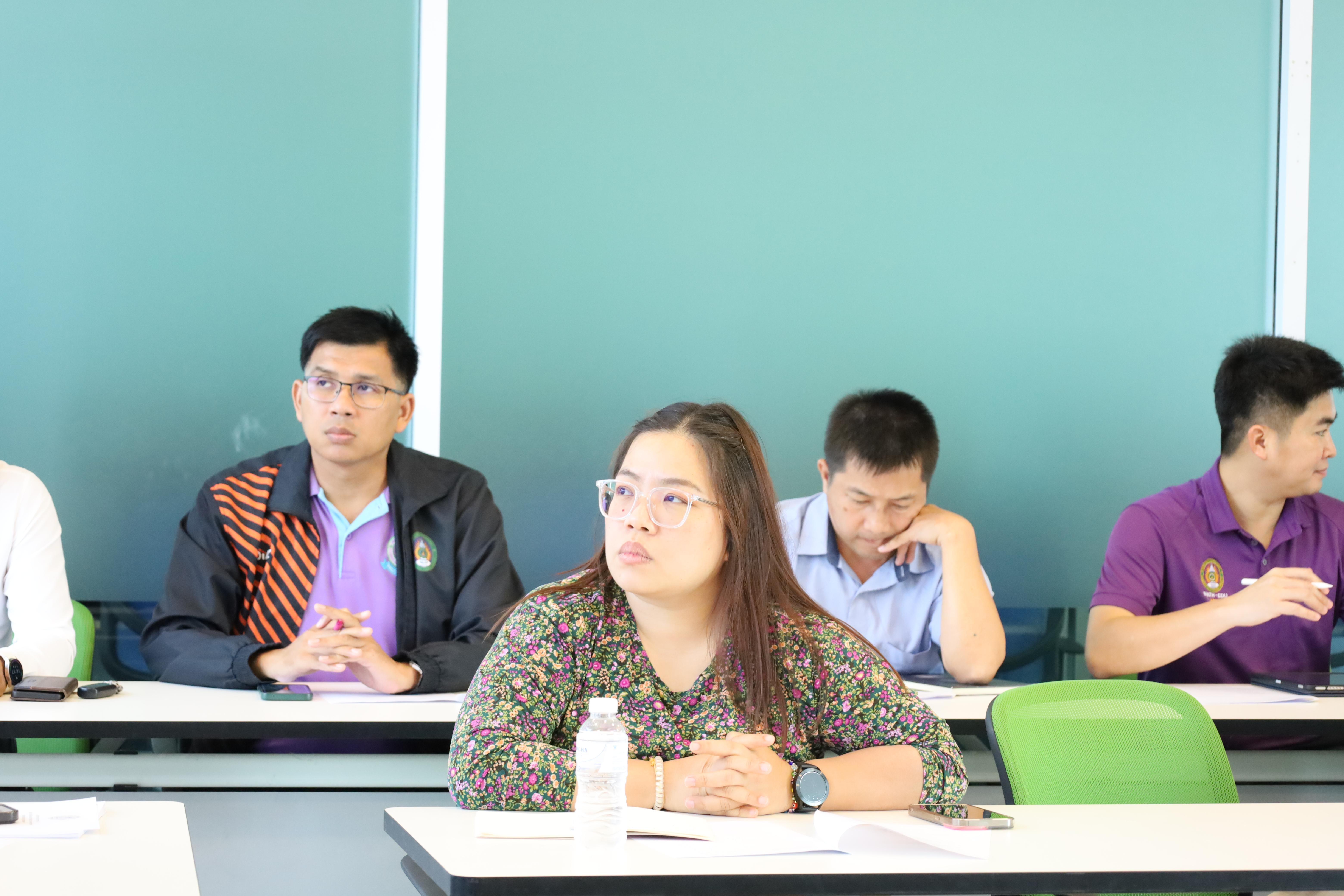 4. การประชุมเพื่อเตรียมการแข่งขันทักษะวิชาการของนักศึกษาคณะครุศาสตร์