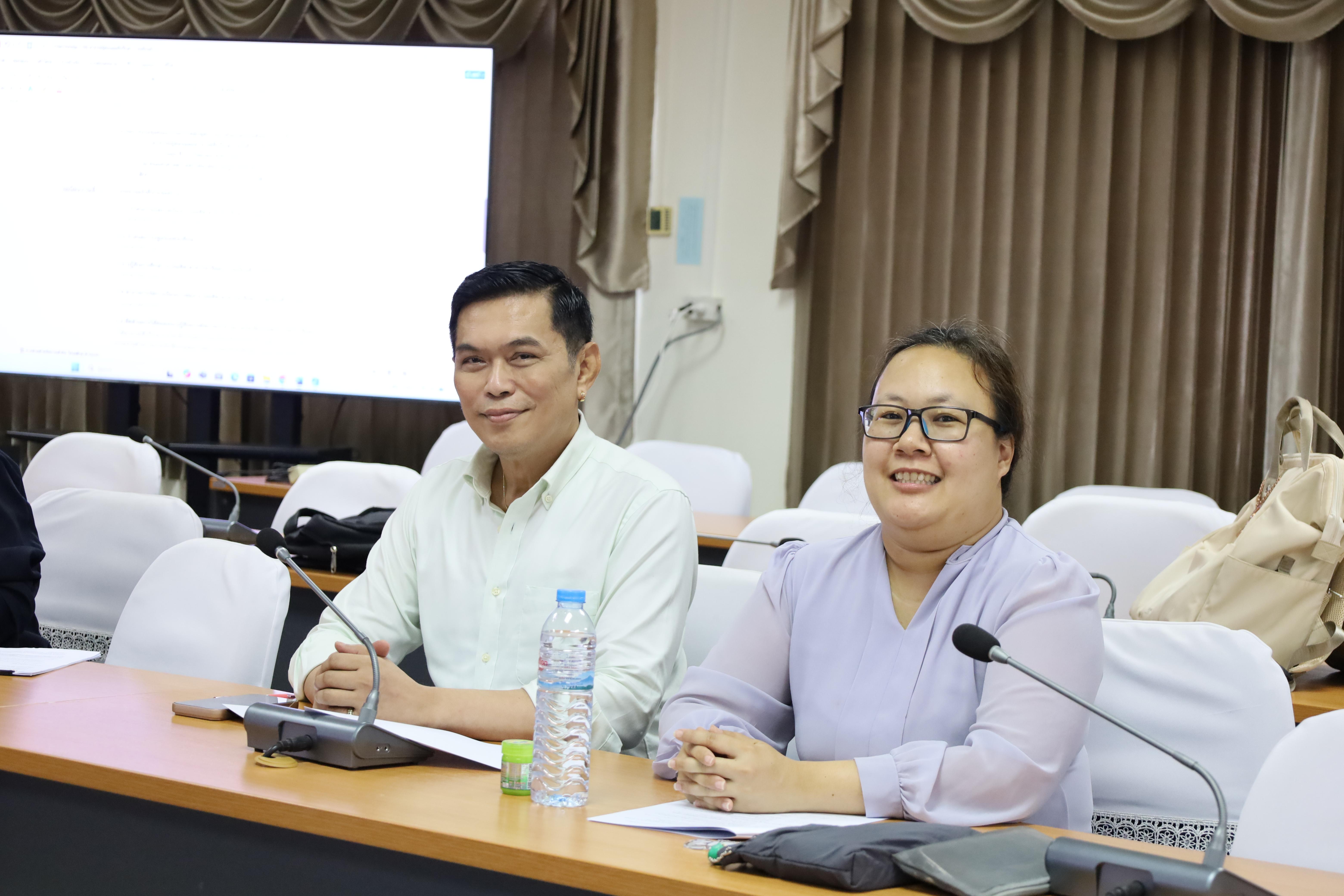 12. ประชุมอาจารย์ผู้สอนหลักสูตรประกาศนียบัตรบัณฑิต สาขาวิชาชีพครู
