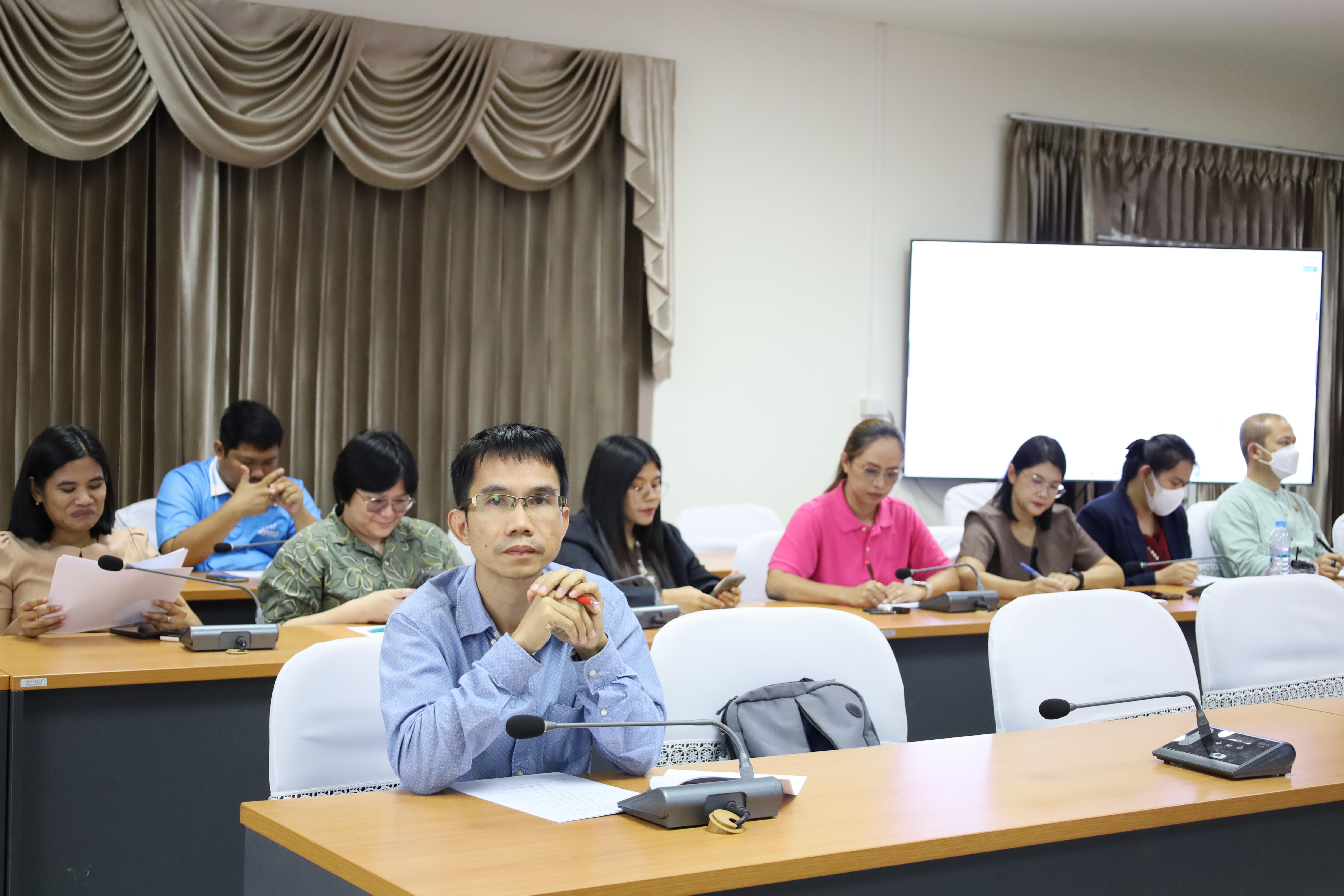 15. ประชุมอาจารย์ผู้สอนหลักสูตรประกาศนียบัตรบัณฑิต สาขาวิชาชีพครู