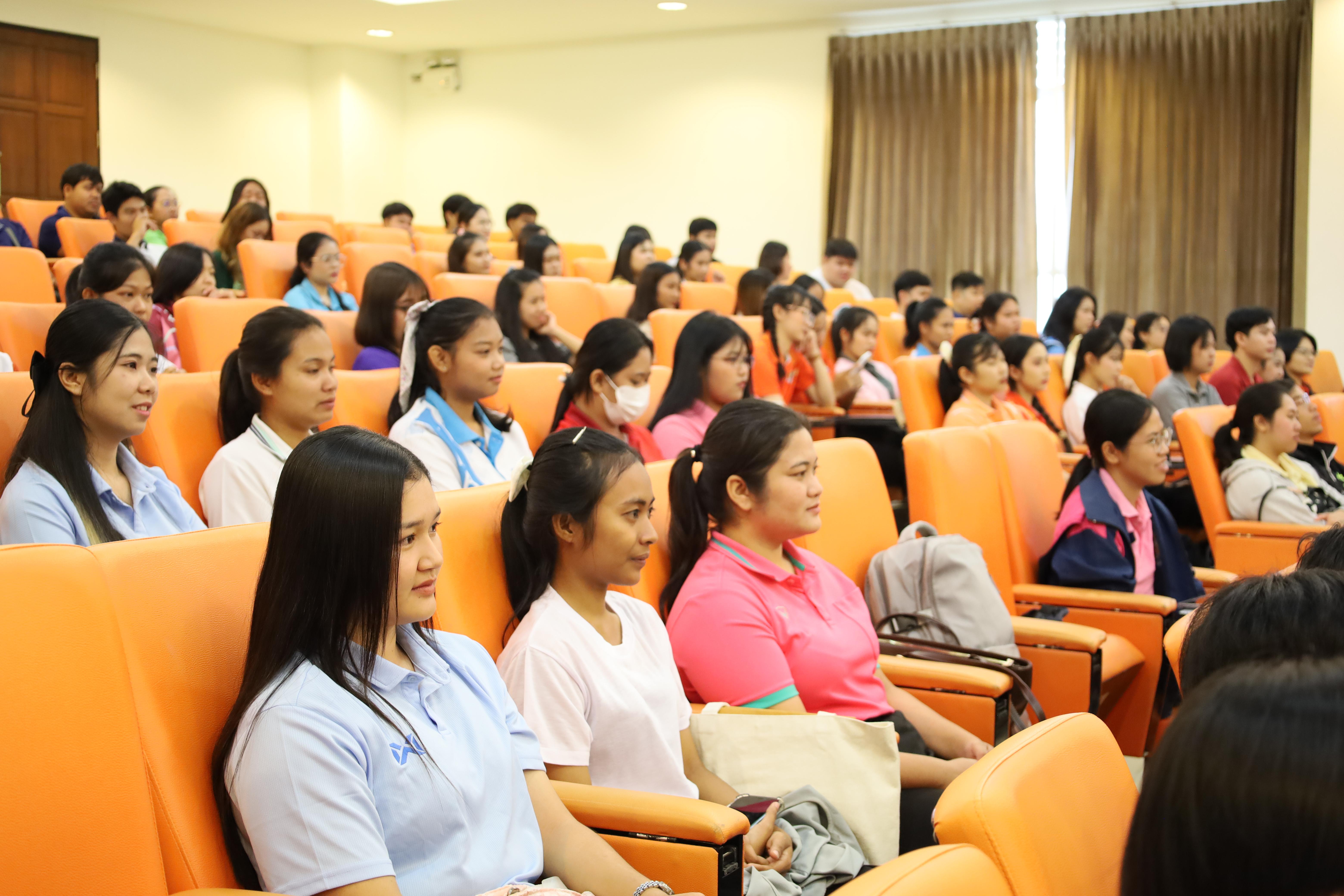 50. การปฐมนิเทศนักศึกษาใหม่ หลักสูตรประกาศนียบัตรบัณฑิต สาขาวิชาชีพครู