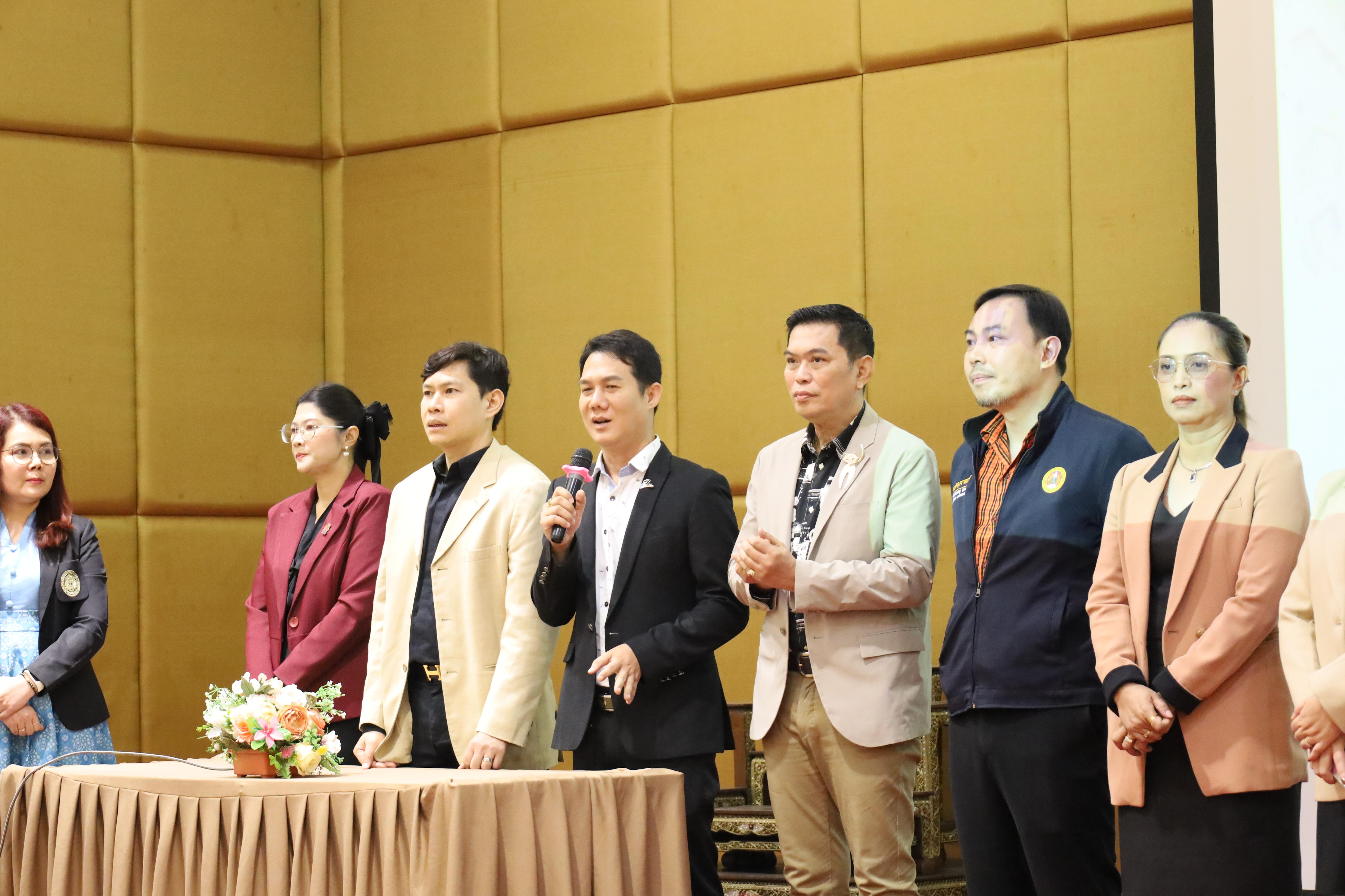 72. การปฐมนิเทศนักศึกษาใหม่ หลักสูตรประกาศนียบัตรบัณฑิต สาขาวิชาชีพครู