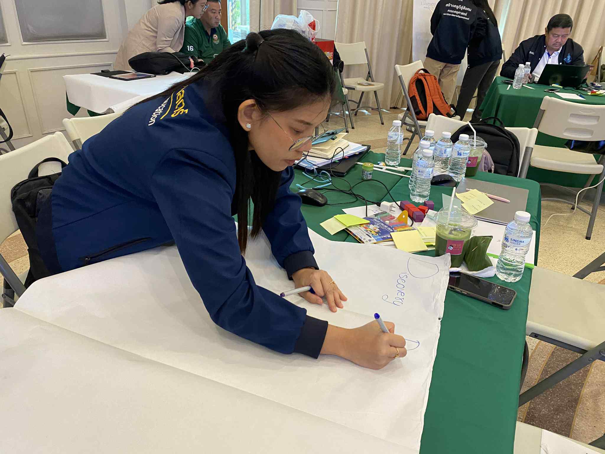 5. การประชุมถอดบทเรียนการดำเนินงานโครงการพัฒนาครูในโครงการผลิตครูเพื่อพัฒนาท้องถิ่น