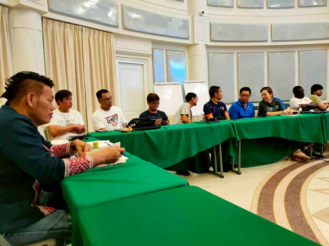 13. การประชุมถอดบทเรียนการดำเนินงานโครงการพัฒนาครูในโครงการผลิตครูเพื่อพัฒนาท้องถิ่น