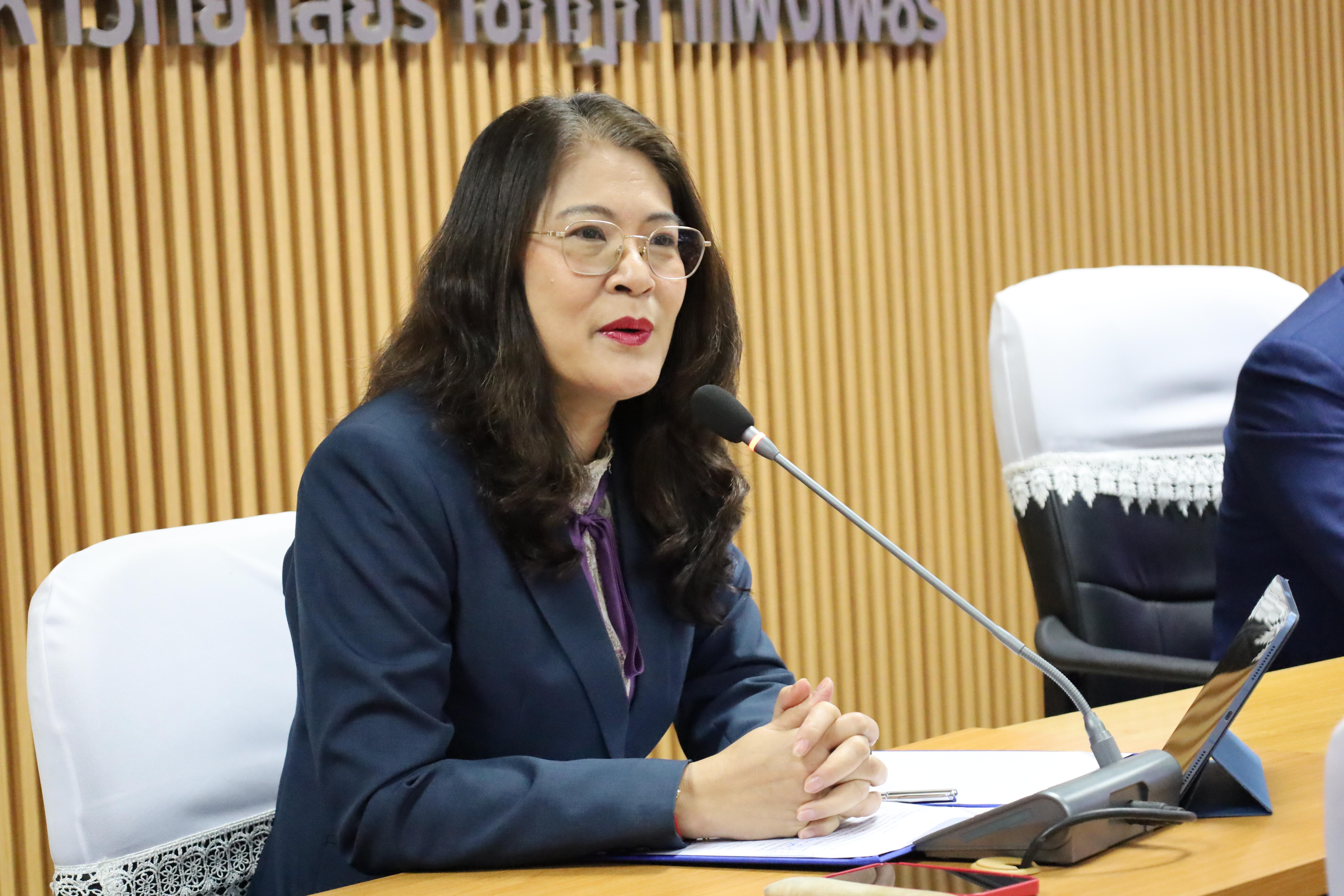 9. กิจกรรมอบรมเชิงปฏิบัติการ "พัฒนาองค์ความรู้การออกแบบและพัฒนาหลักสูตรและการสอน"