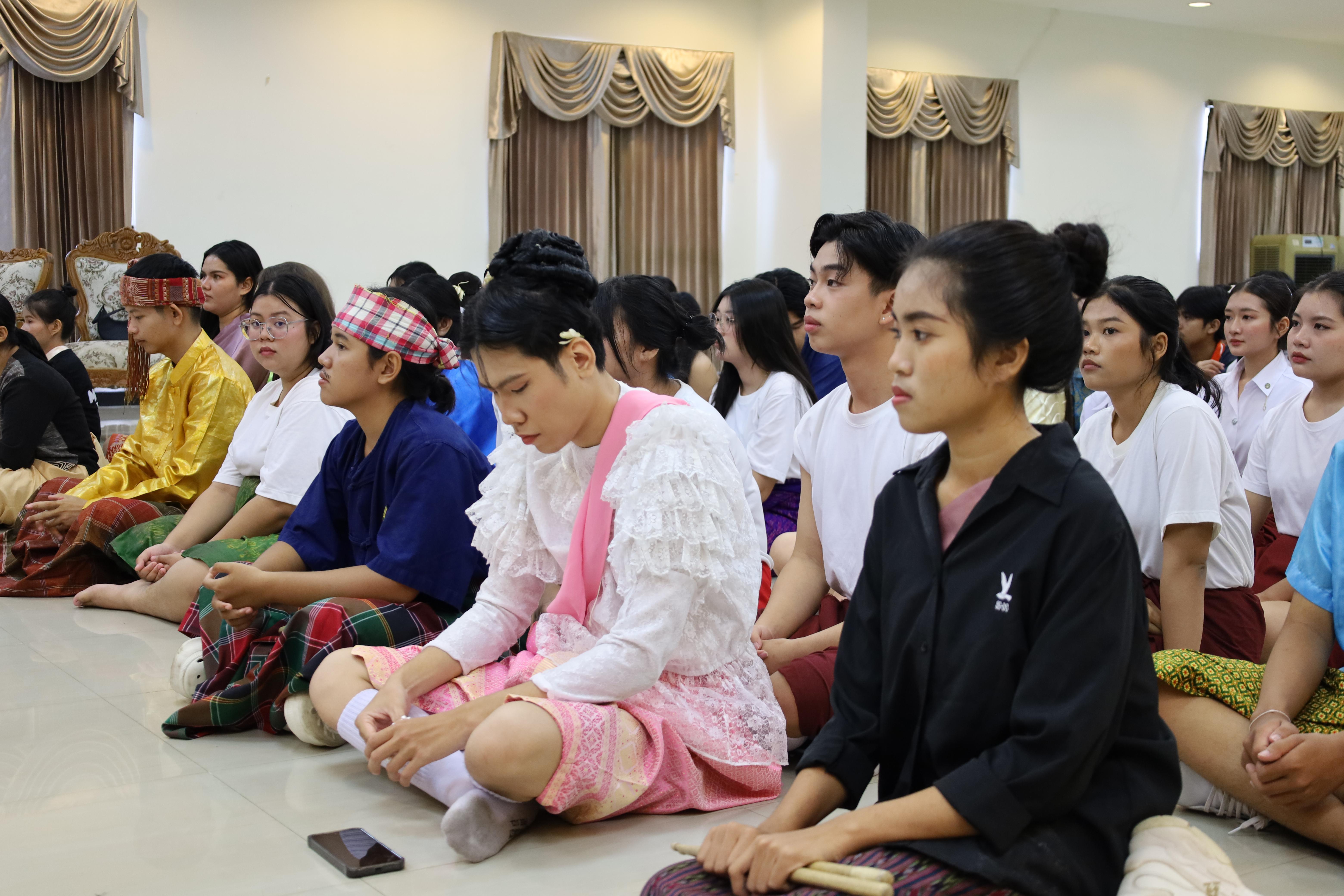 5. การแสดงละคร "สืบสานตำนานนครพระชุม" รูปแบบ Story line