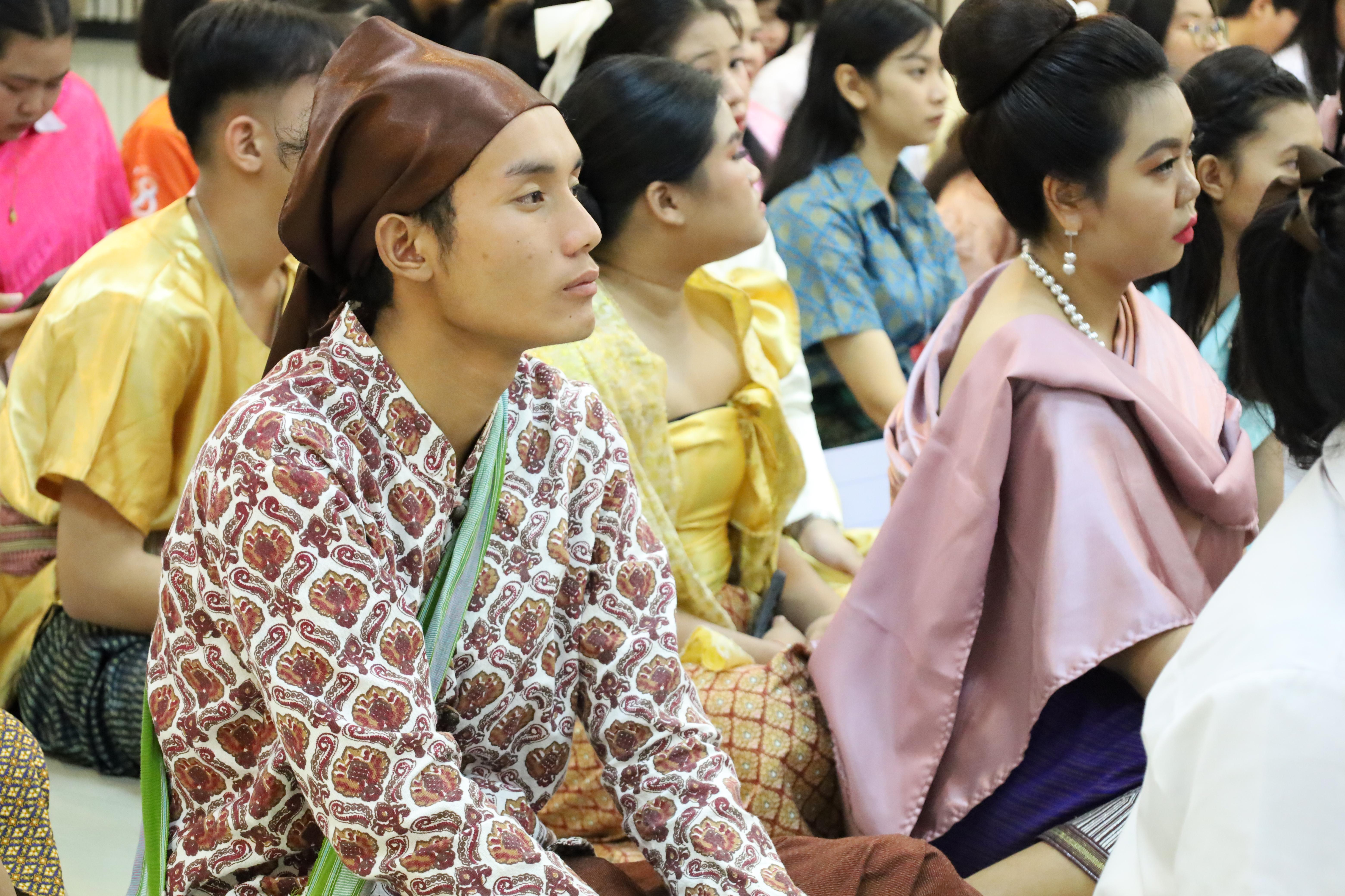 14. การแสดงละคร "สืบสานตำนานนครพระชุม" รูปแบบ Story line