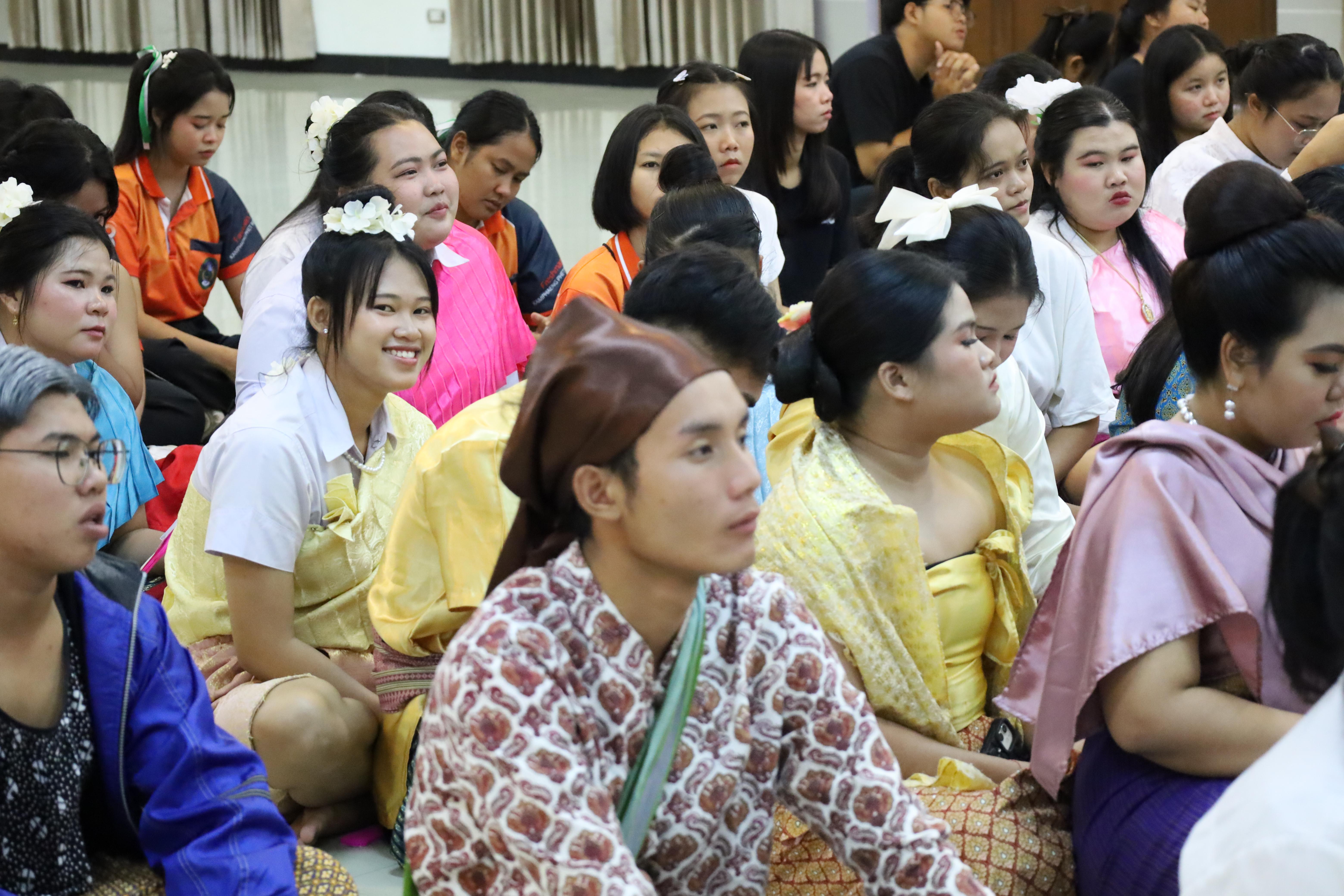 15. การแสดงละคร "สืบสานตำนานนครพระชุม" รูปแบบ Story line