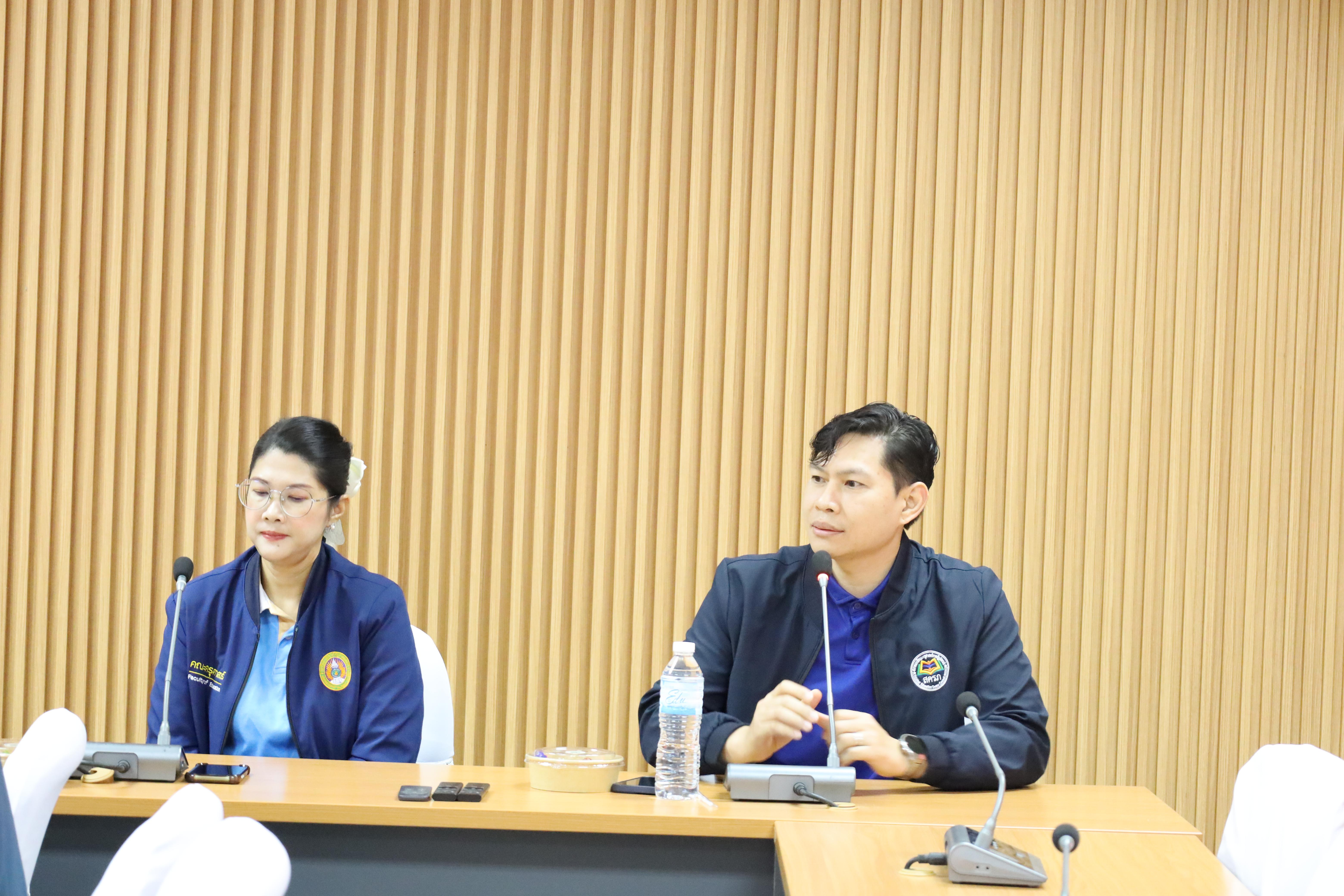 25. ต้อนรับคณะกรรมการกสศ.ในการลงพื้นที่เพื่อเตรียมเป็นสถานศึกษาโครงการครูรัก(ษ์)ถิ่น