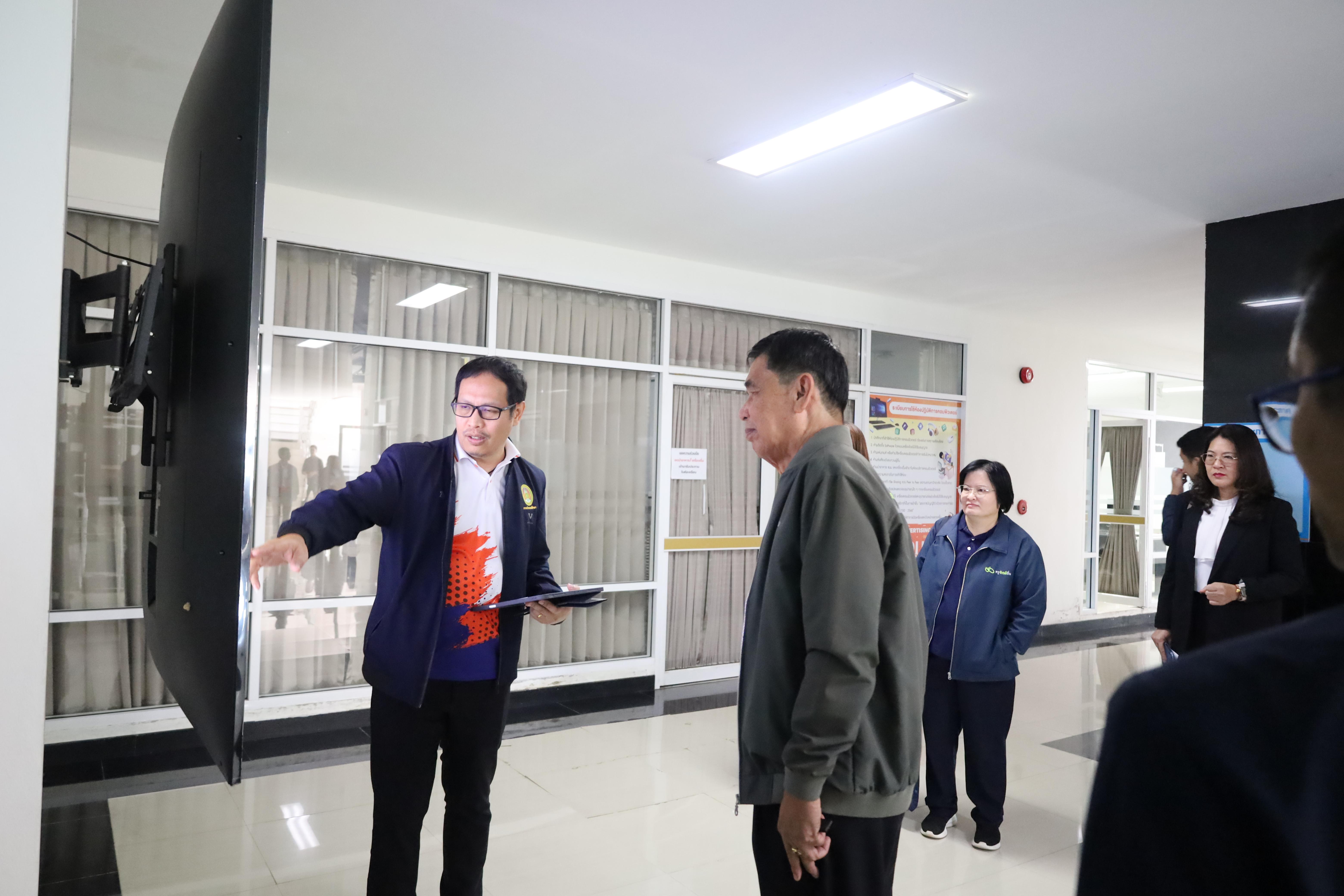 76. ต้อนรับคณะกรรมการกสศ.ในการลงพื้นที่เพื่อเตรียมเป็นสถานศึกษาโครงการครูรัก(ษ์)ถิ่น