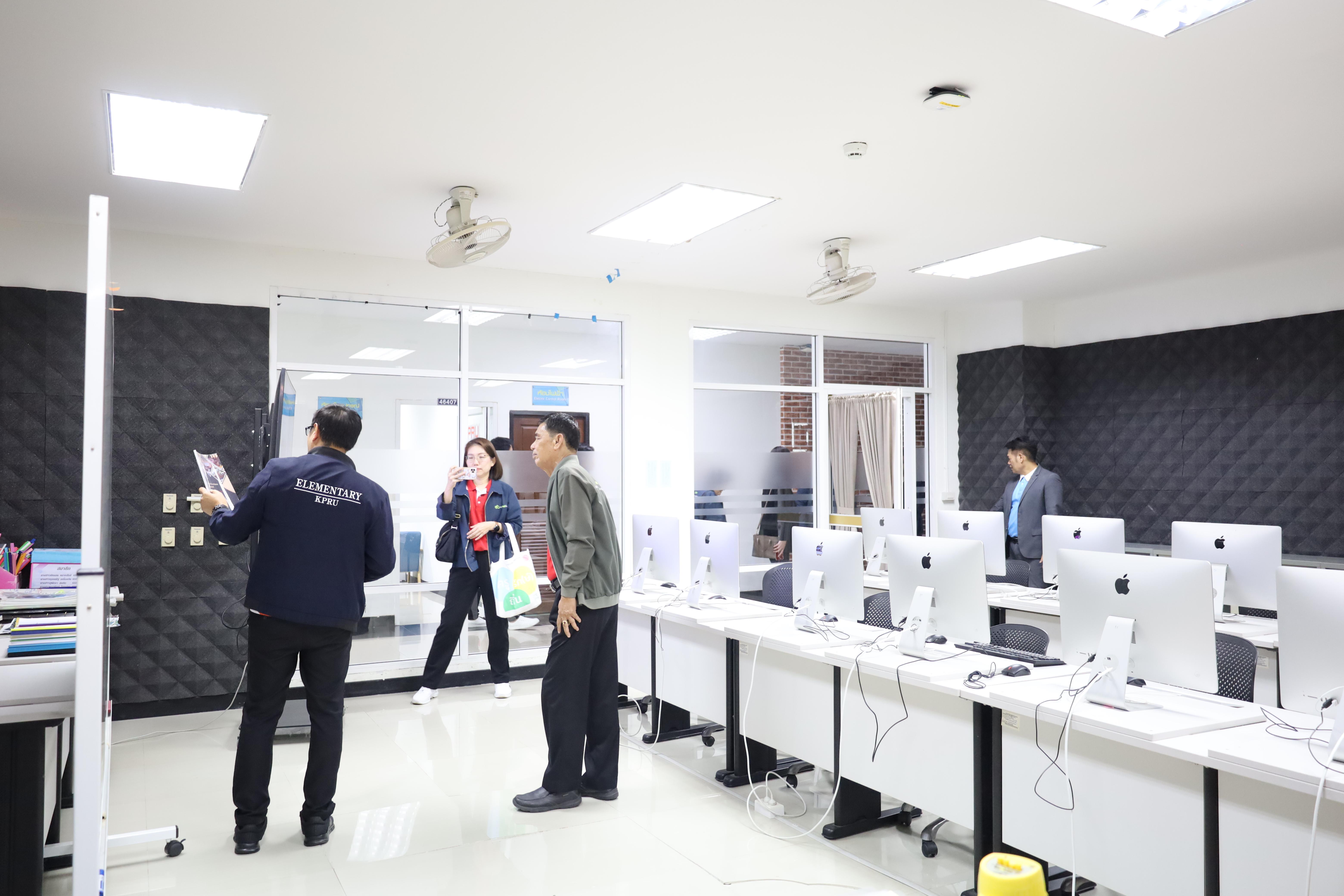 85. ต้อนรับคณะกรรมการกสศ.ในการลงพื้นที่เพื่อเตรียมเป็นสถานศึกษาโครงการครูรัก(ษ์)ถิ่น