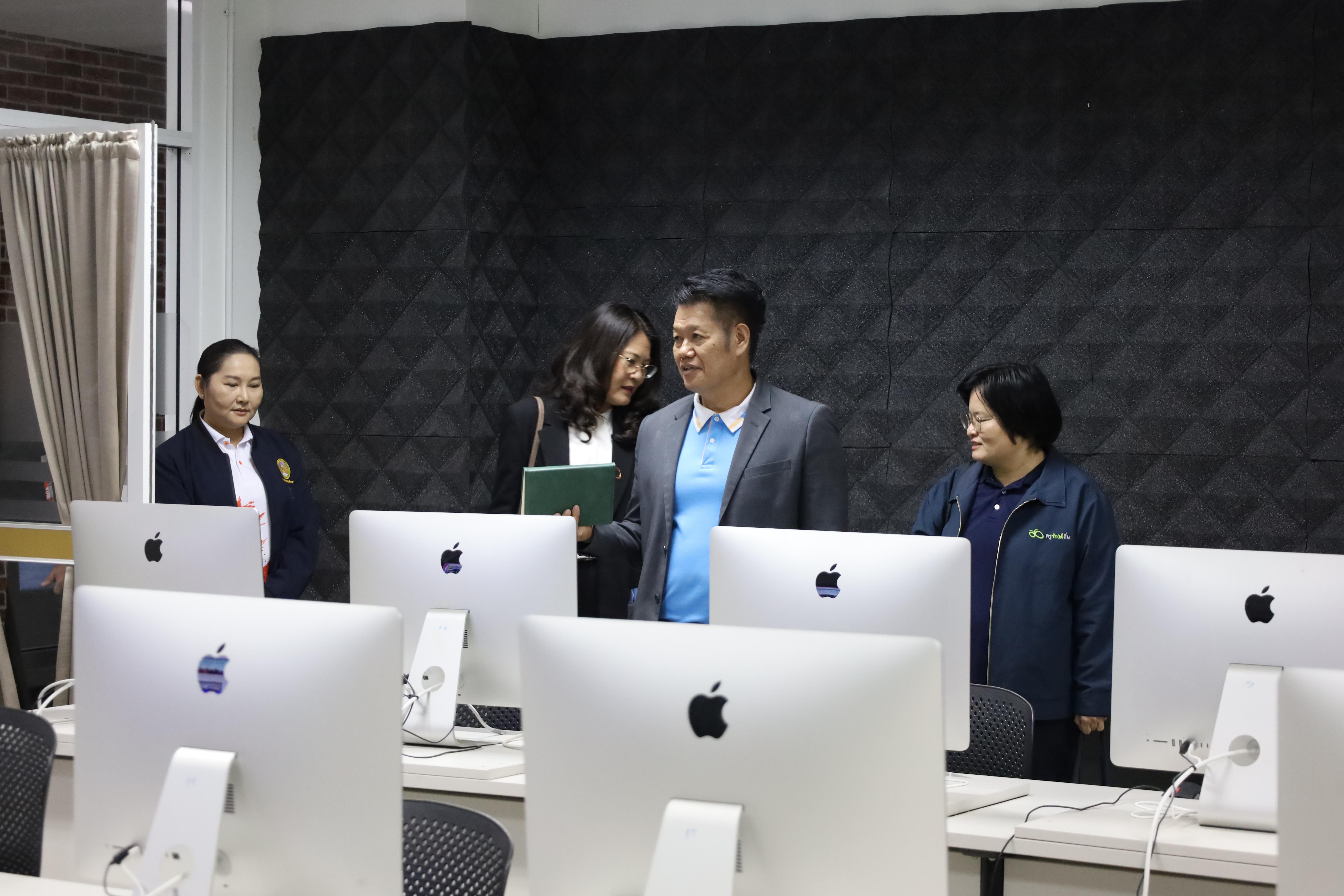87. ต้อนรับคณะกรรมการกสศ.ในการลงพื้นที่เพื่อเตรียมเป็นสถานศึกษาโครงการครูรัก(ษ์)ถิ่น
