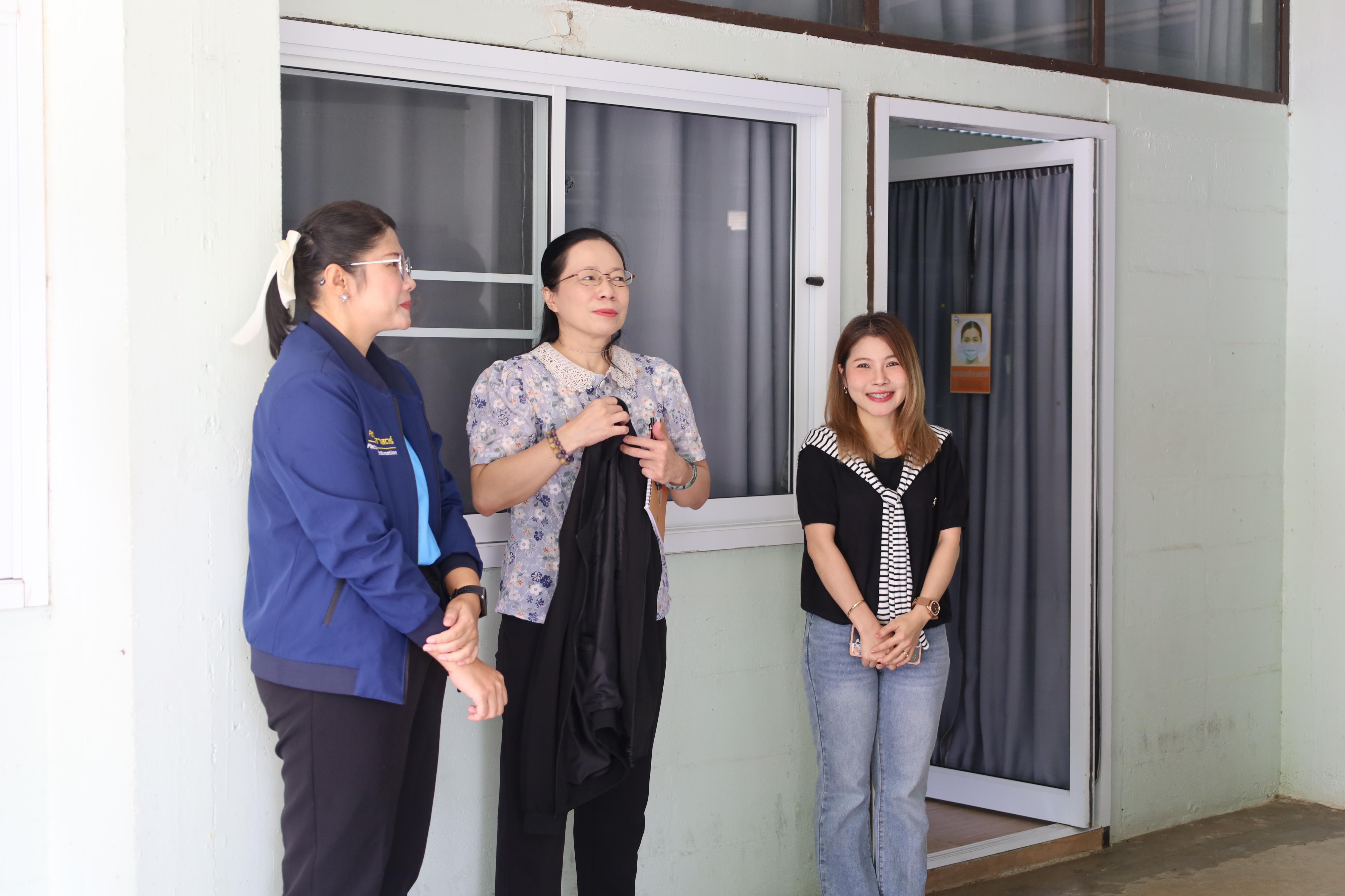 93. ต้อนรับคณะกรรมการกสศ.ในการลงพื้นที่เพื่อเตรียมเป็นสถานศึกษาโครงการครูรัก(ษ์)ถิ่น