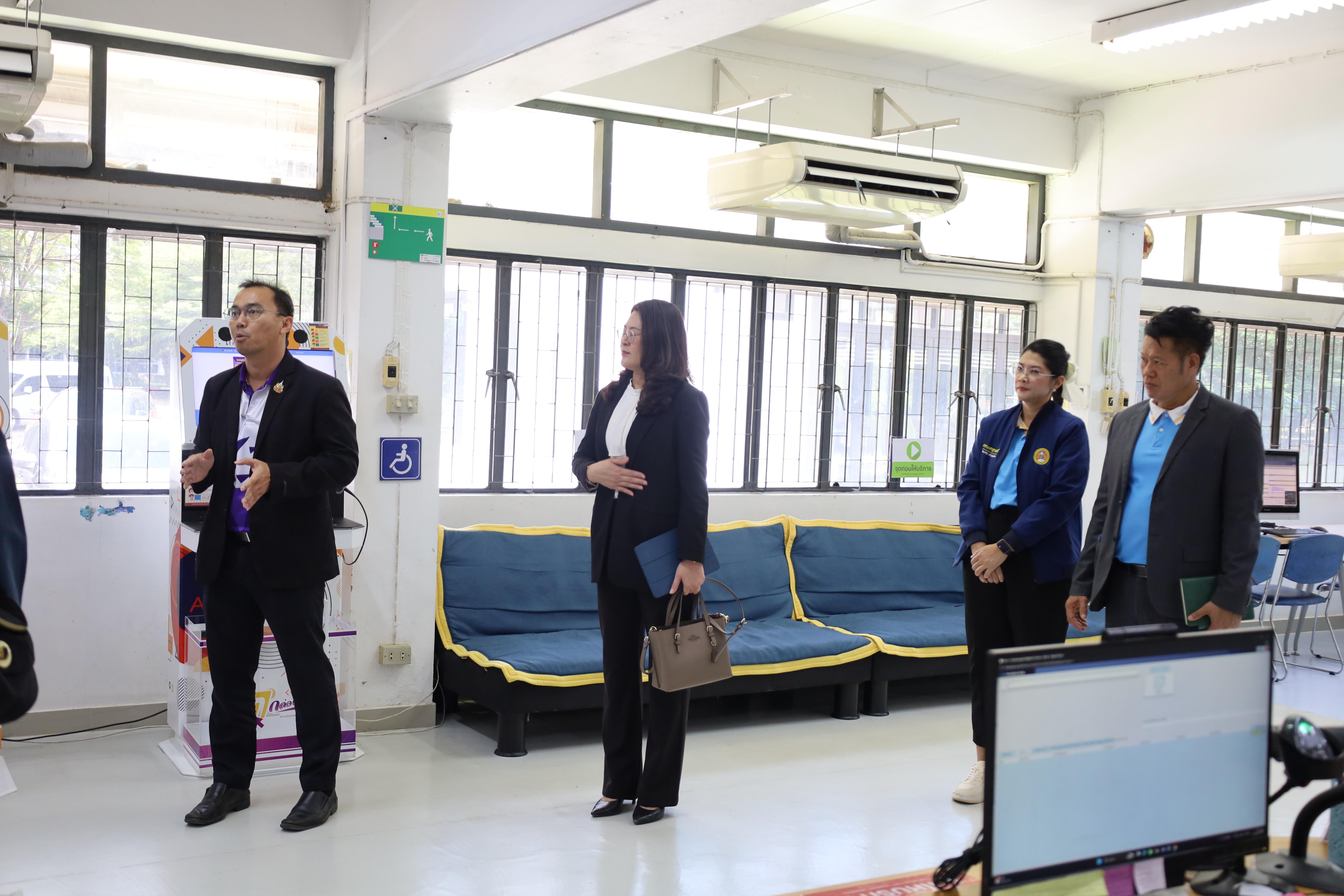 113. ต้อนรับคณะกรรมการกสศ.ในการลงพื้นที่เพื่อเตรียมเป็นสถานศึกษาโครงการครูรัก(ษ์)ถิ่น