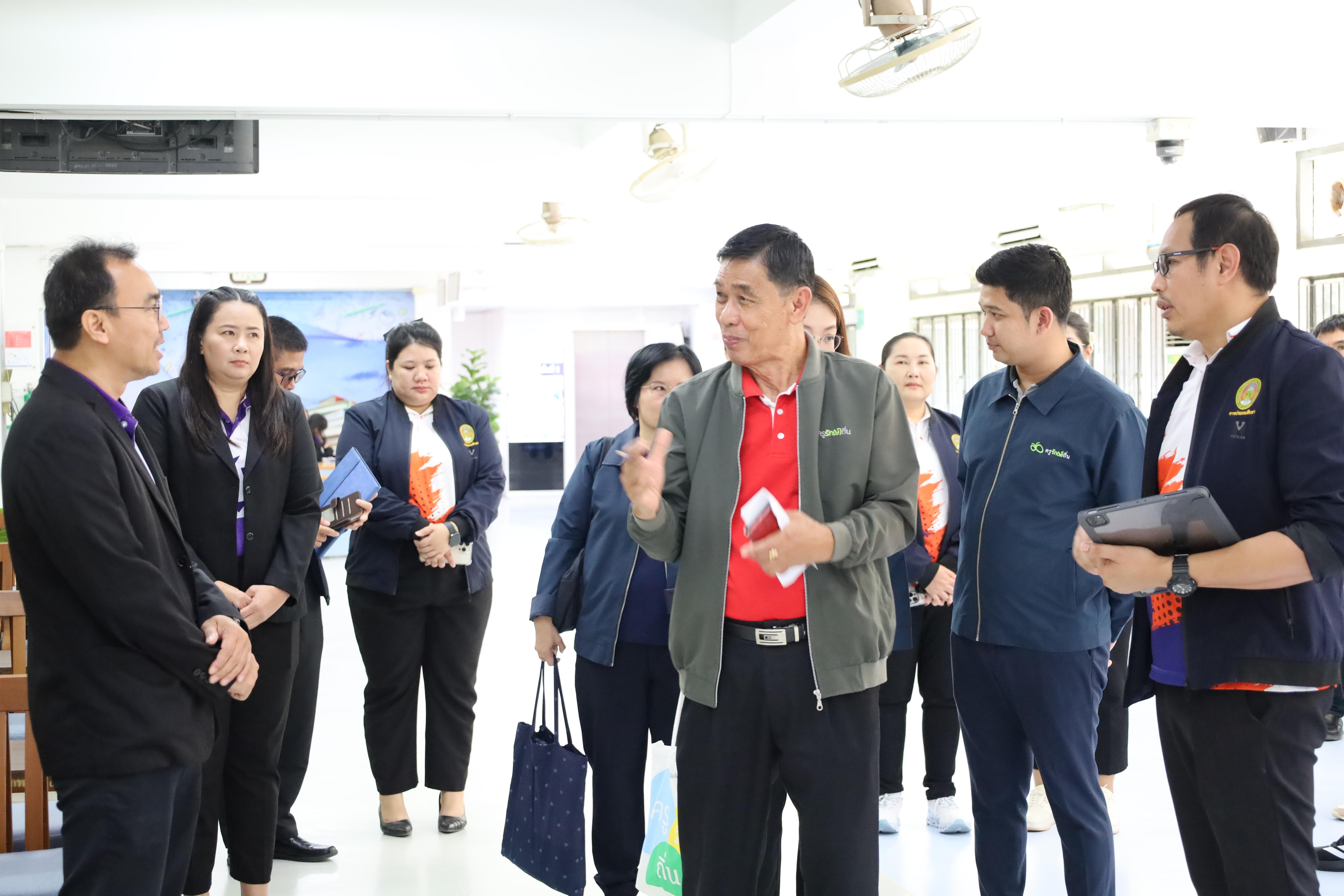 123. ต้อนรับคณะกรรมการกสศ.ในการลงพื้นที่เพื่อเตรียมเป็นสถานศึกษาโครงการครูรัก(ษ์)ถิ่น