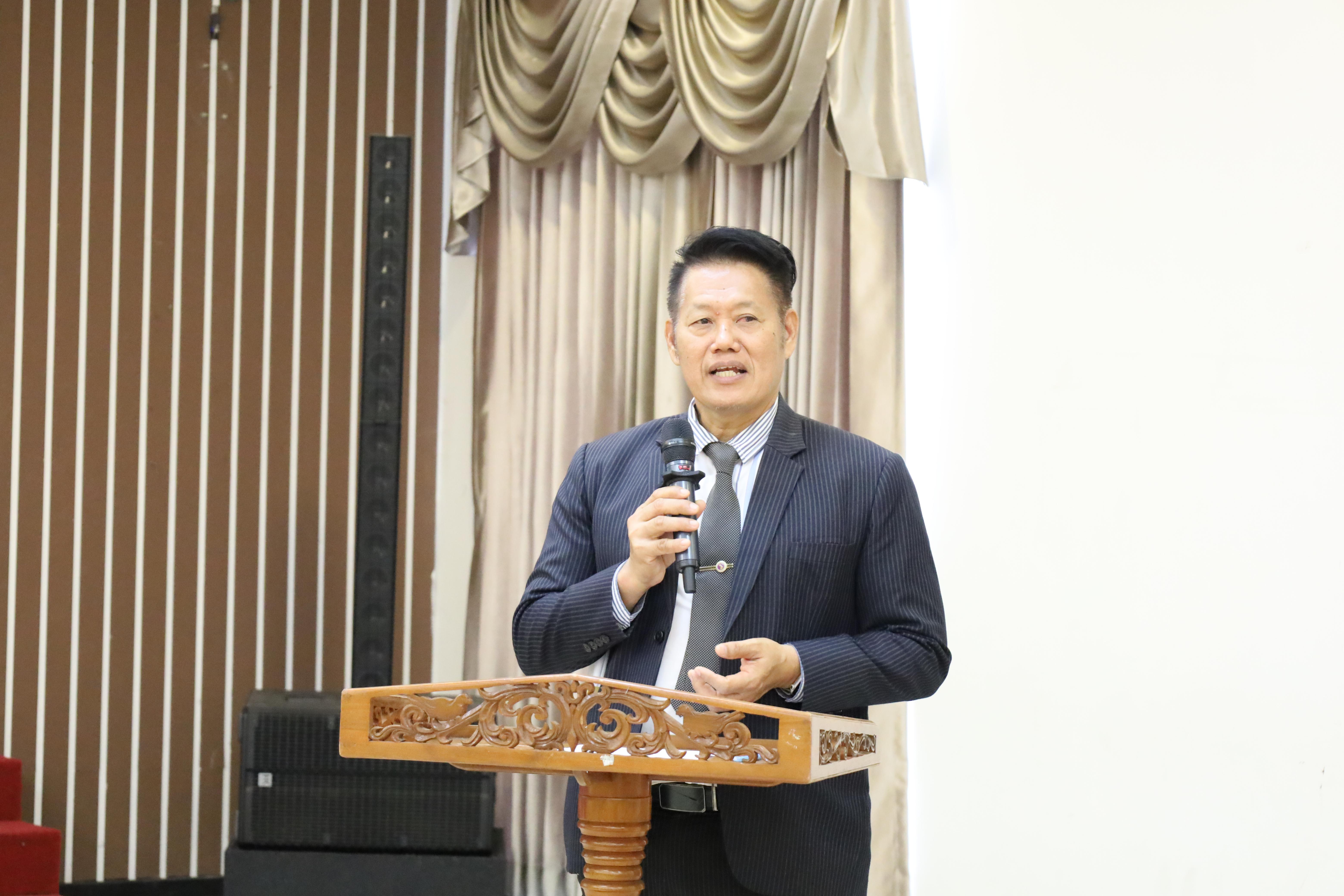 11. การประชุมผู้บริหารมหาวิทยาลัยพบบุคลากรคณะครุศาสตร์