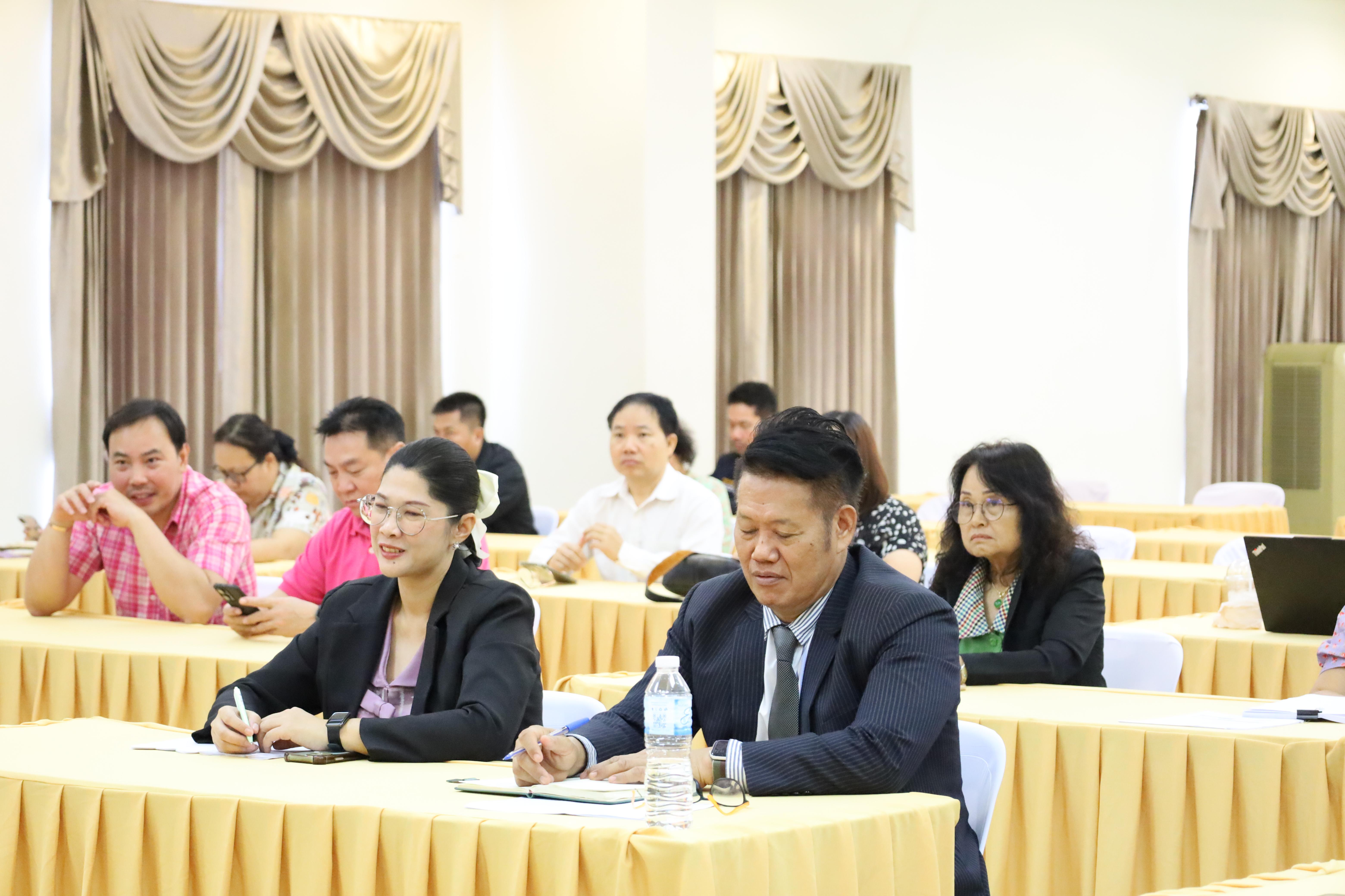 36. การประชุมผู้บริหารมหาวิทยาลัยพบบุคลากรคณะครุศาสตร์