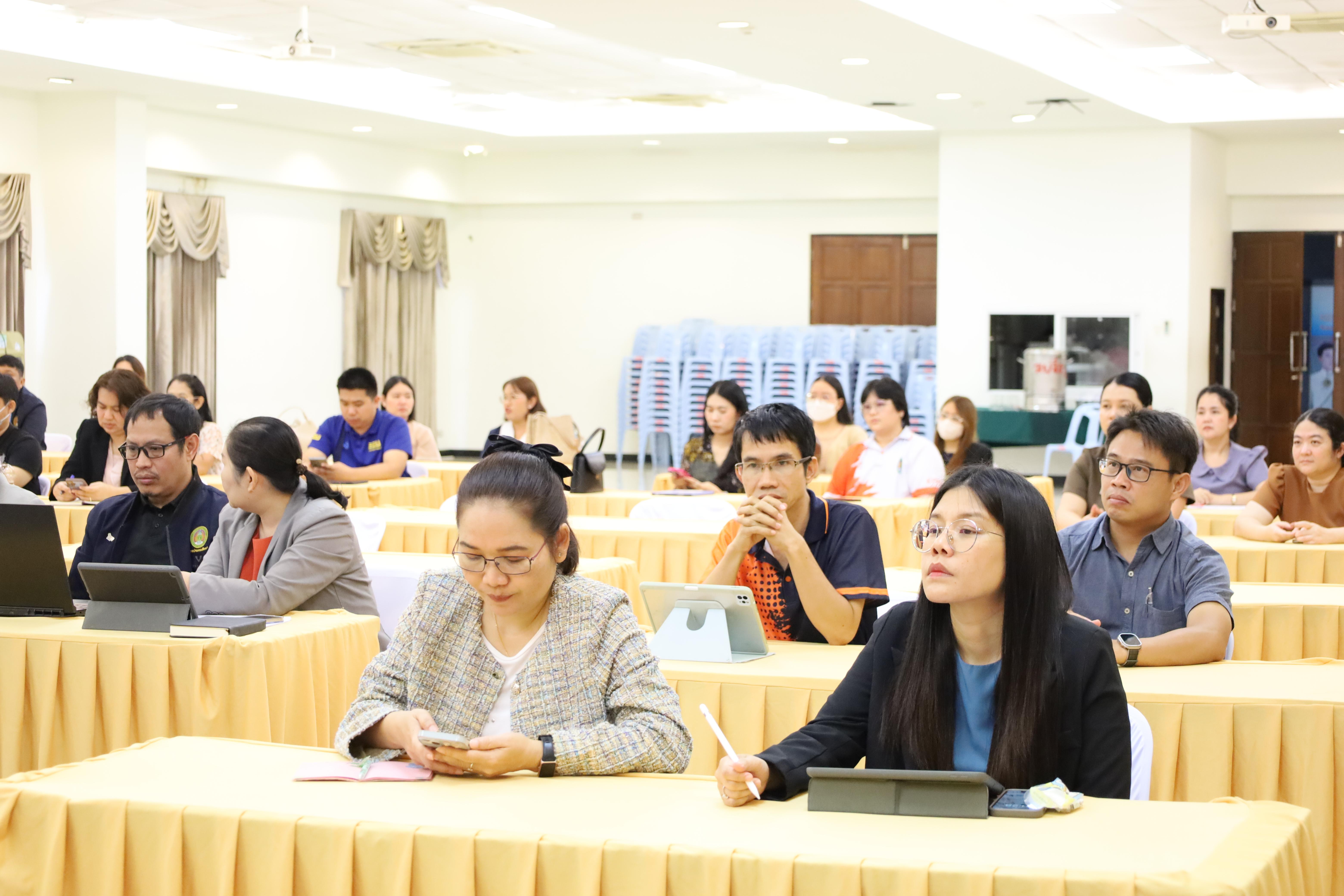 61. การประชุมผู้บริหารมหาวิทยาลัยพบบุคลากรคณะครุศาสตร์